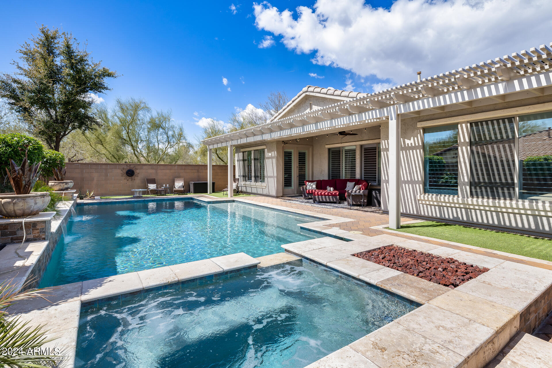 1751 W Sienna Bouquet Place