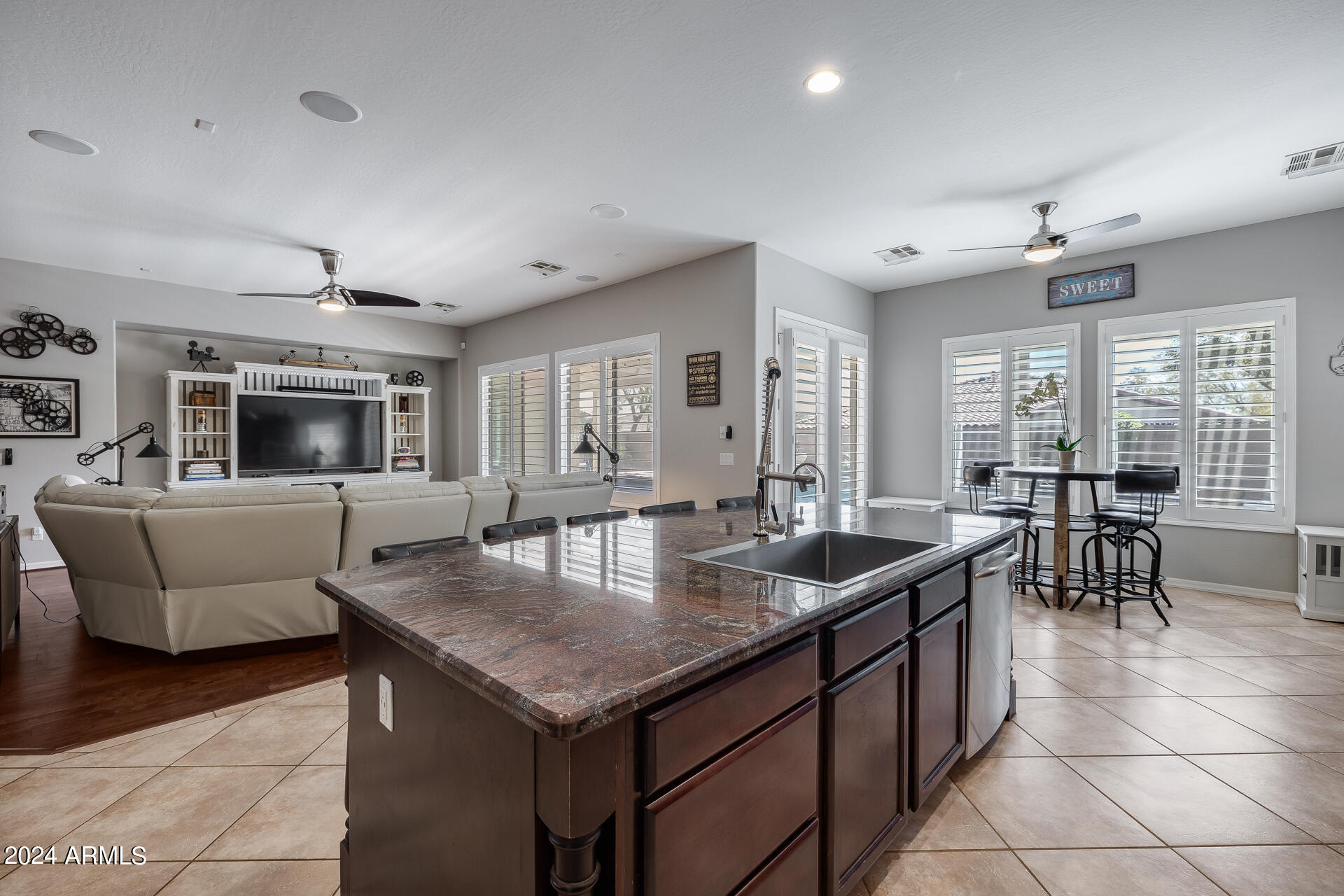 1751 W Sienna Bouquet Place