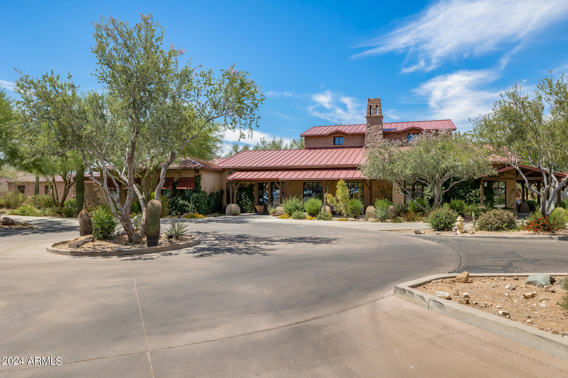 1751 W Sienna Bouquet Place