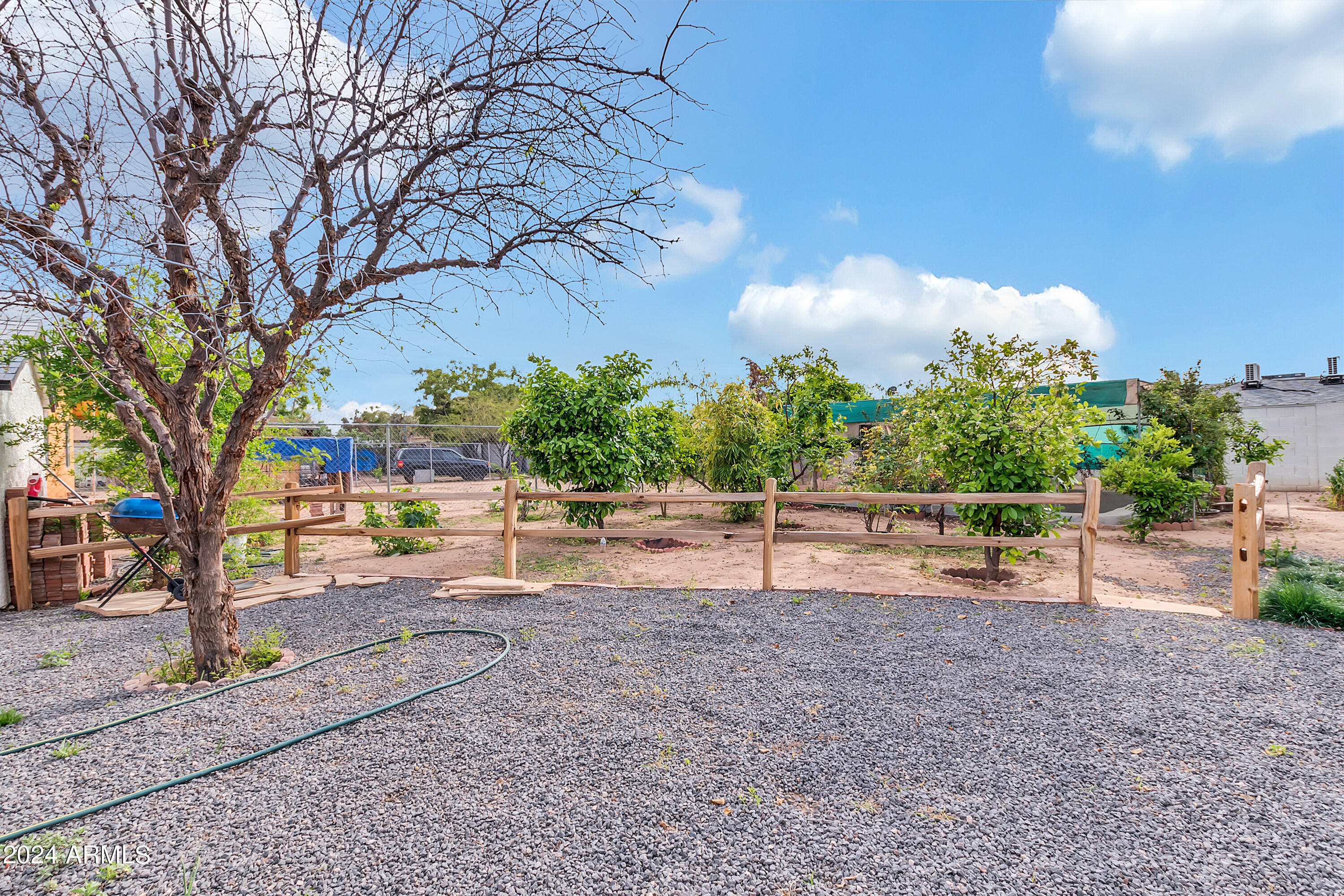 524 S MACDONALD Street