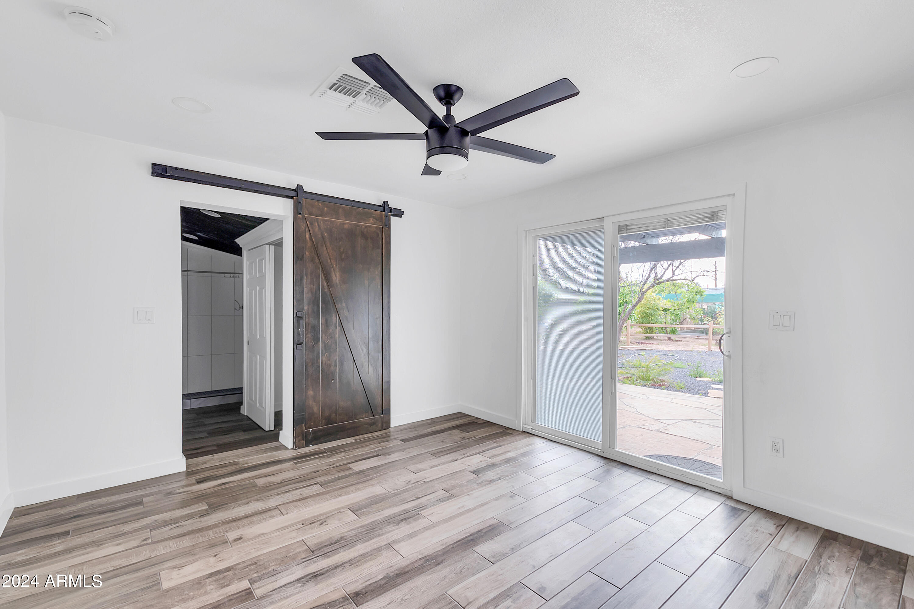 524 S MACDONALD Street