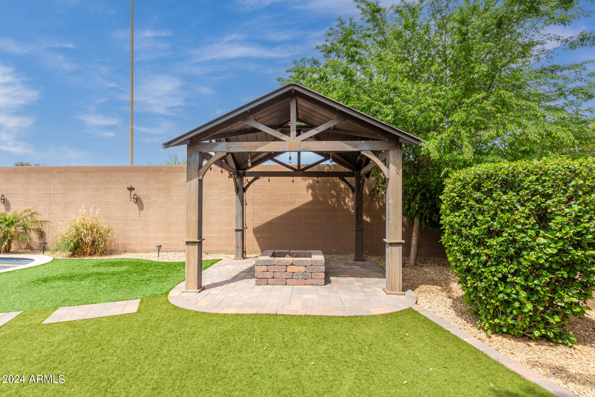 11642 N 162ND Lane