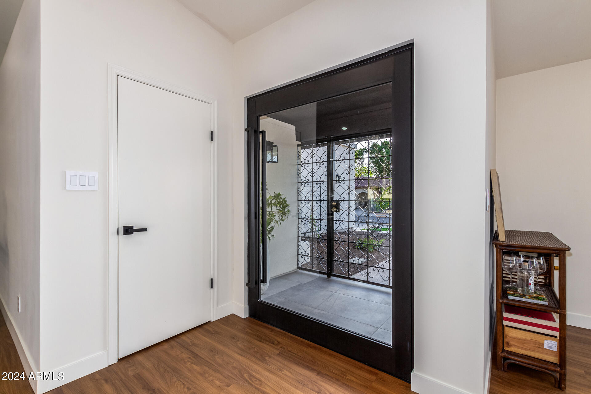 5347 E SHERIDAN Street