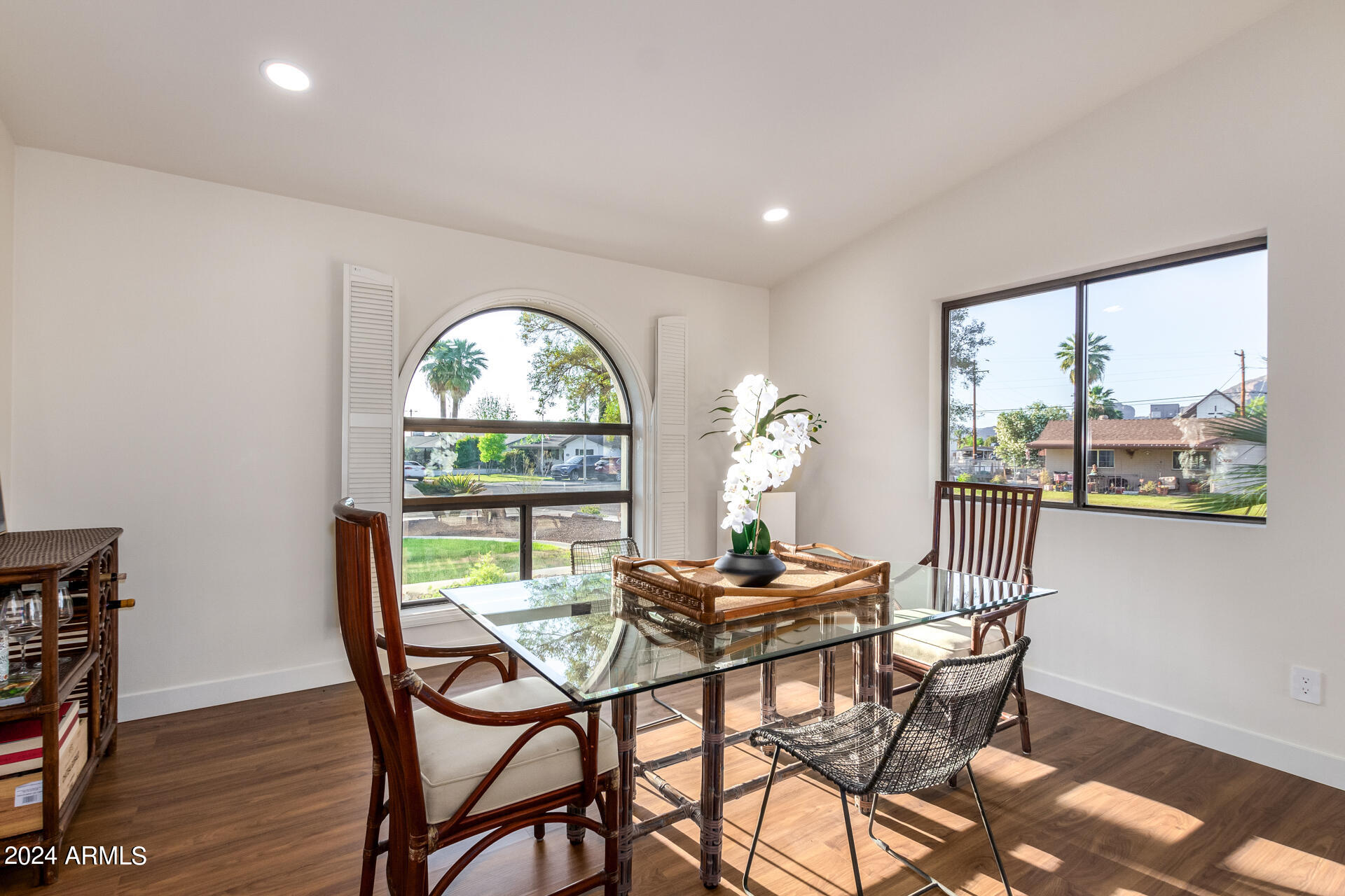 5347 E SHERIDAN Street