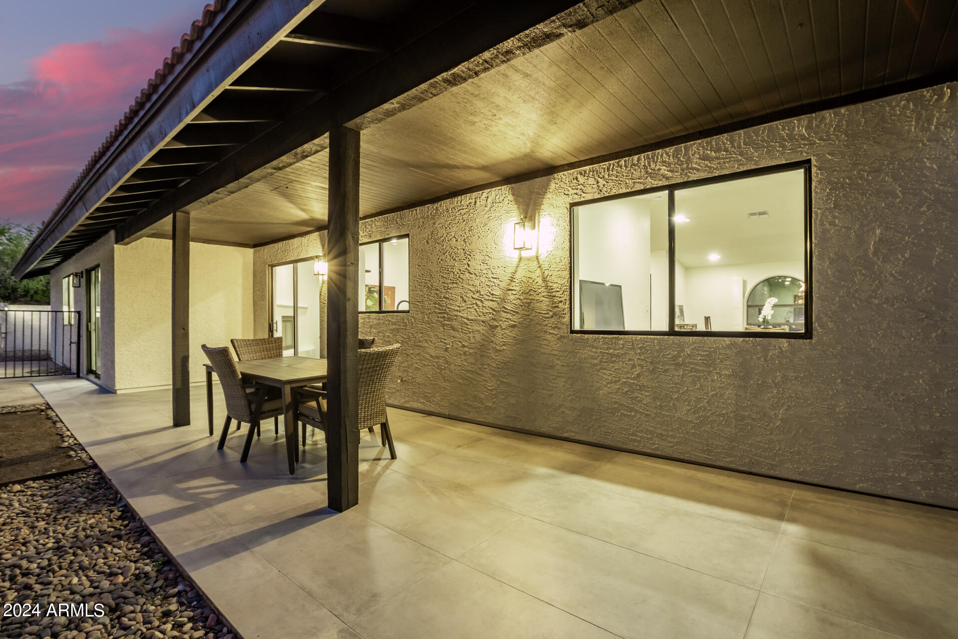 5347 E SHERIDAN Street