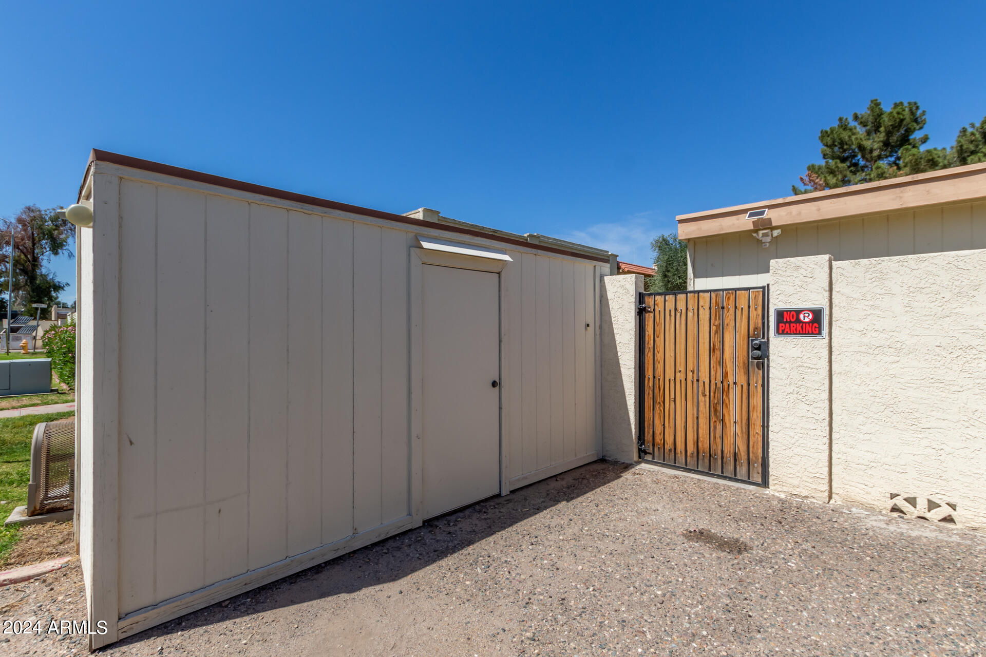 3114 W MANZANITA Drive