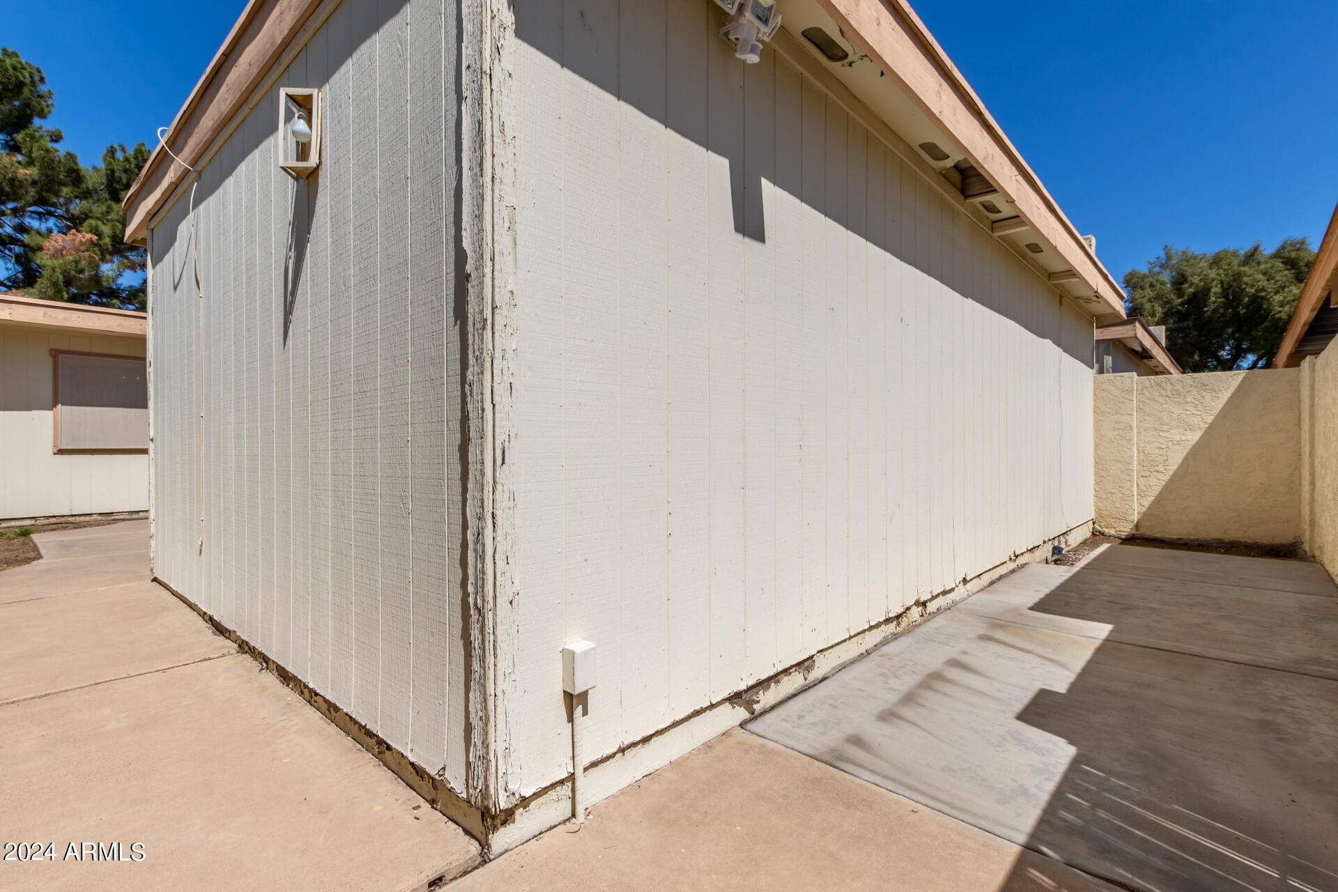 3114 W MANZANITA Drive