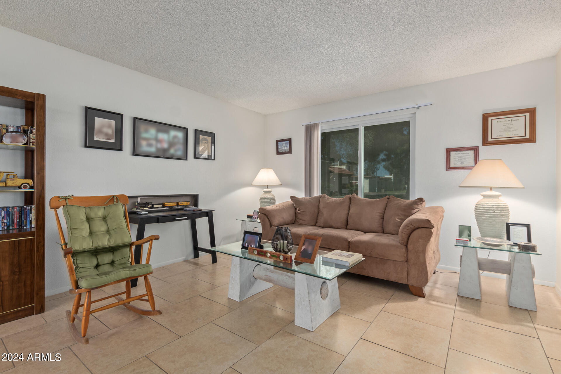 3114 W MANZANITA Drive