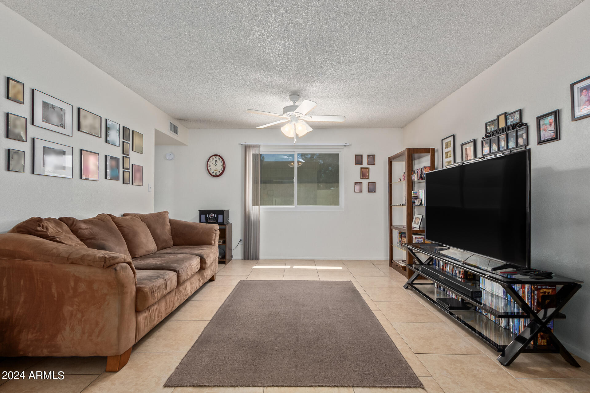 3114 W MANZANITA Drive