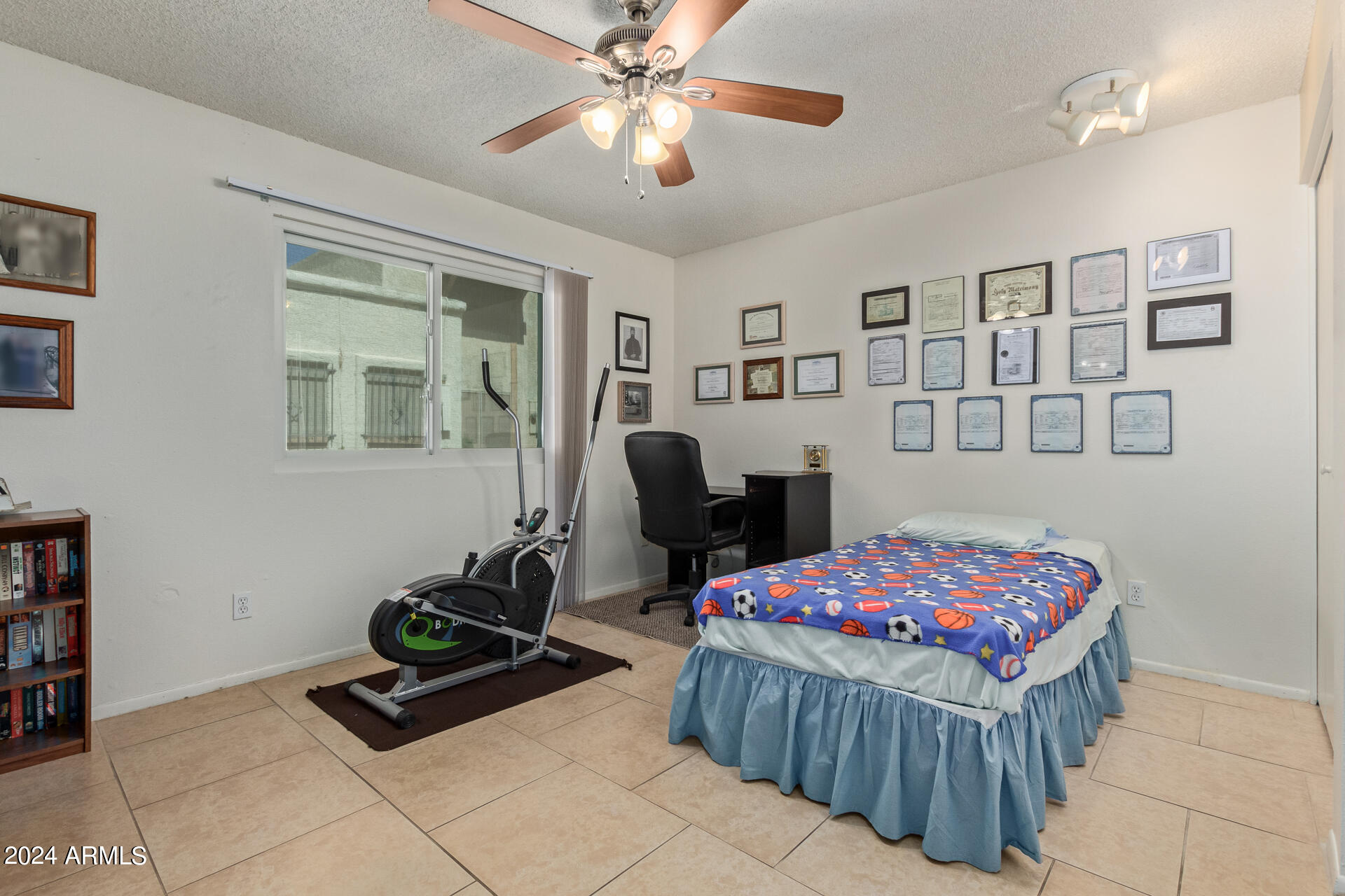 3114 W MANZANITA Drive