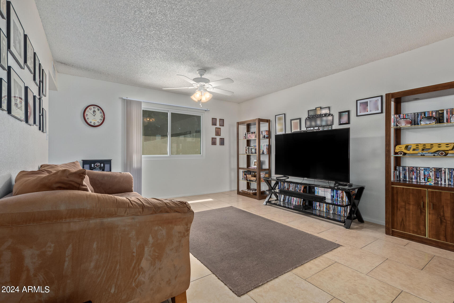 3114 W MANZANITA Drive