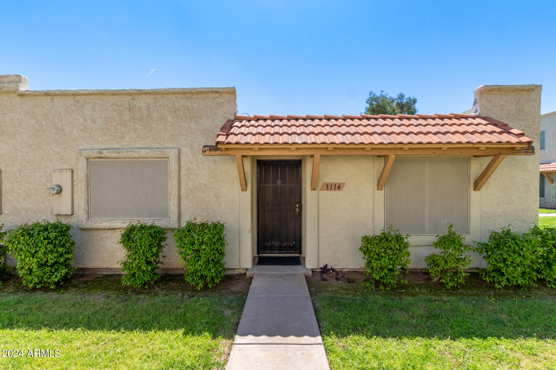 3114 W MANZANITA Drive