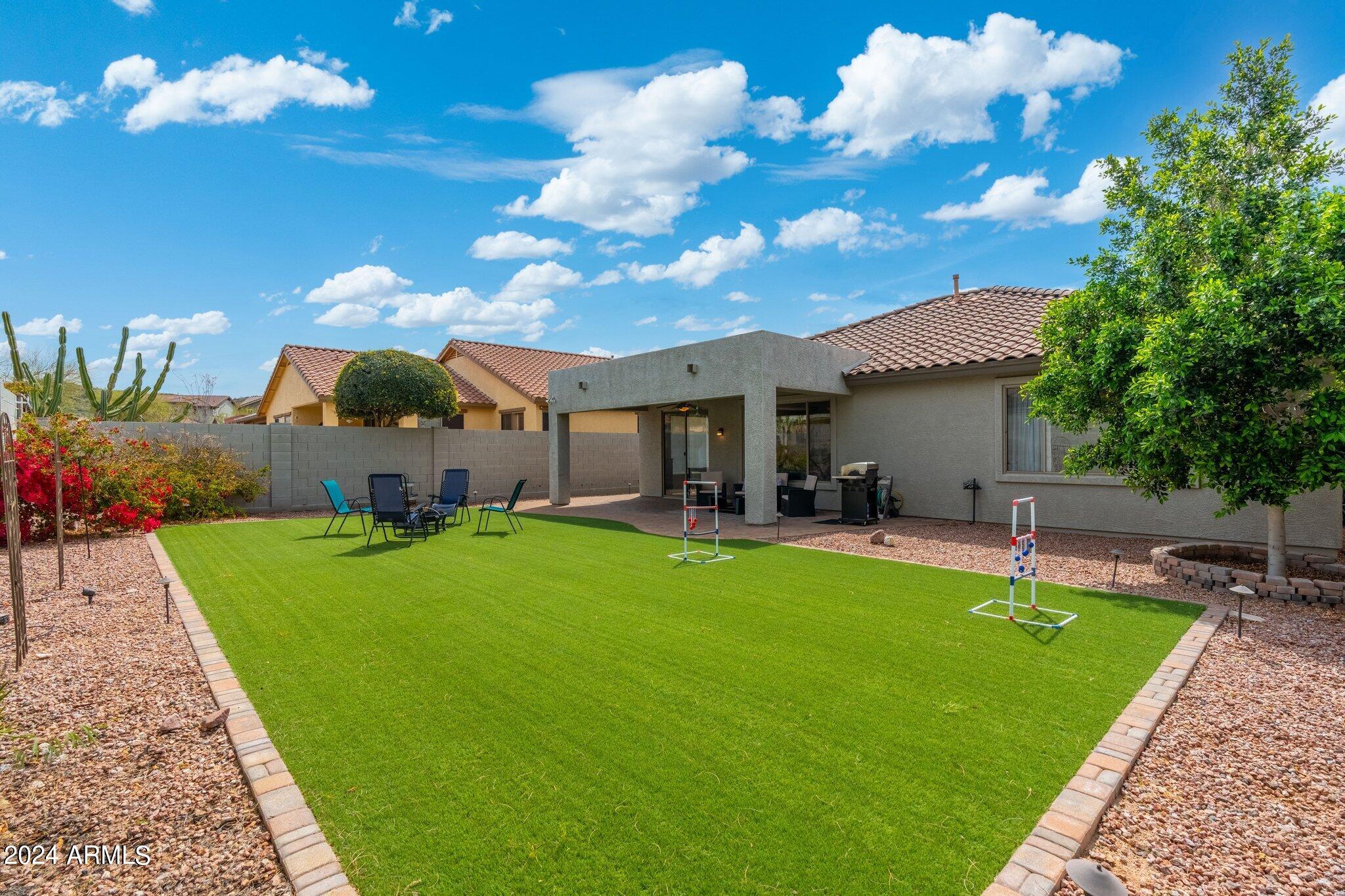 7640 E GLOBEMALLOW Lane