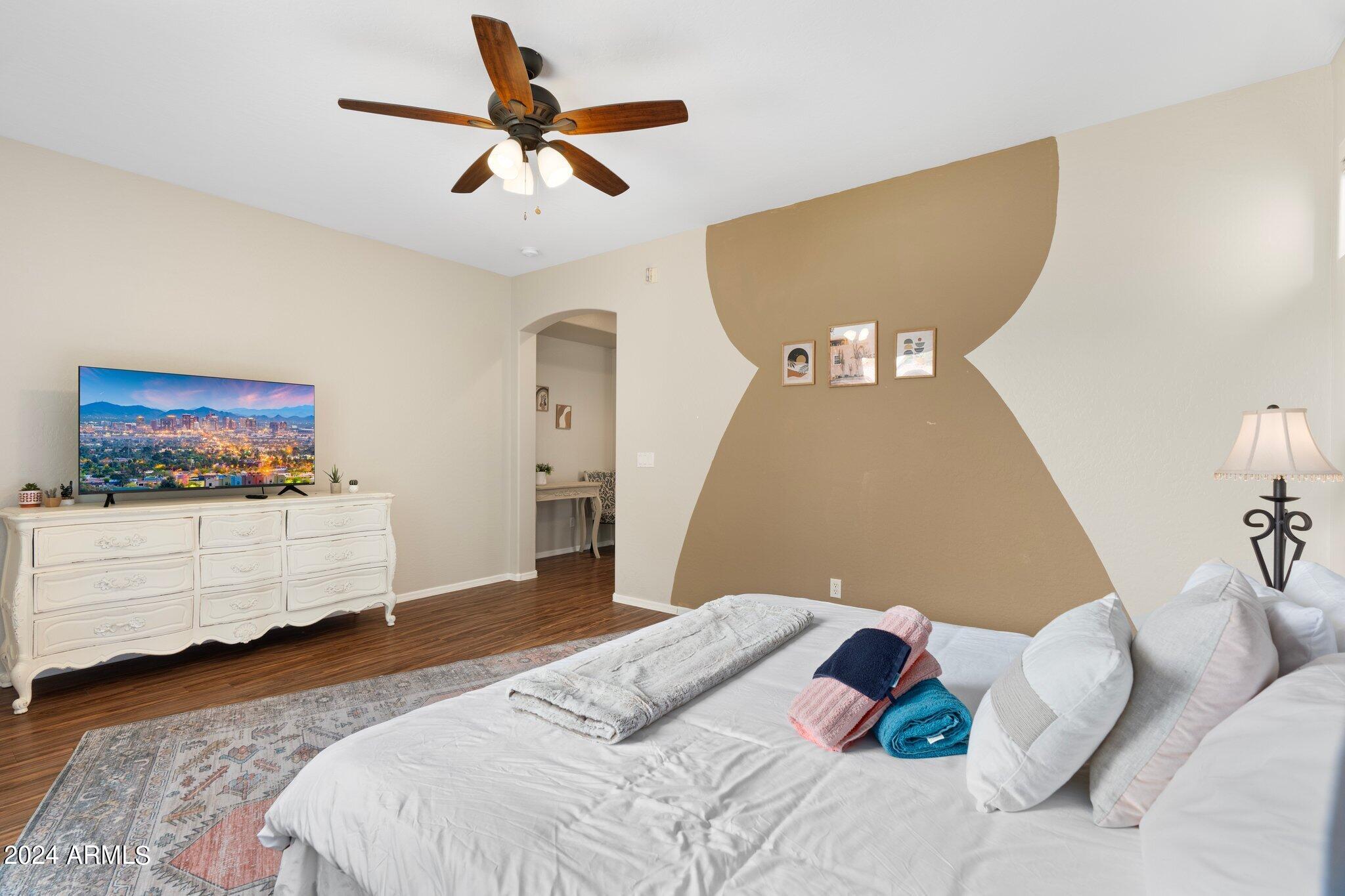 7640 E GLOBEMALLOW Lane