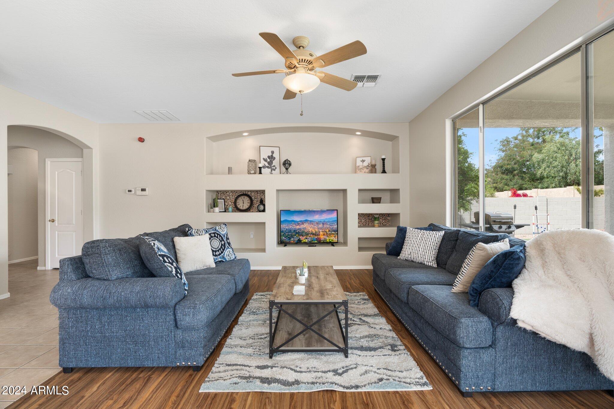 7640 E GLOBEMALLOW Lane