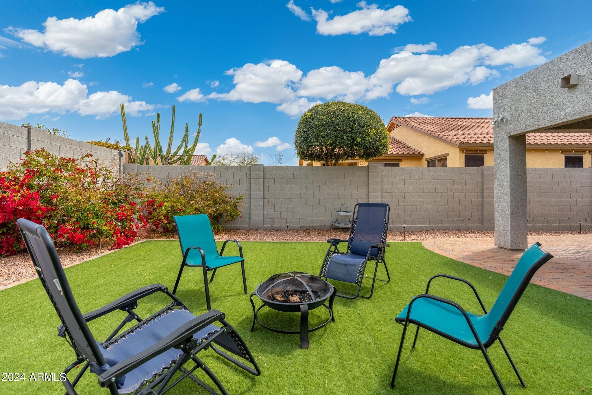 7640 E GLOBEMALLOW Lane