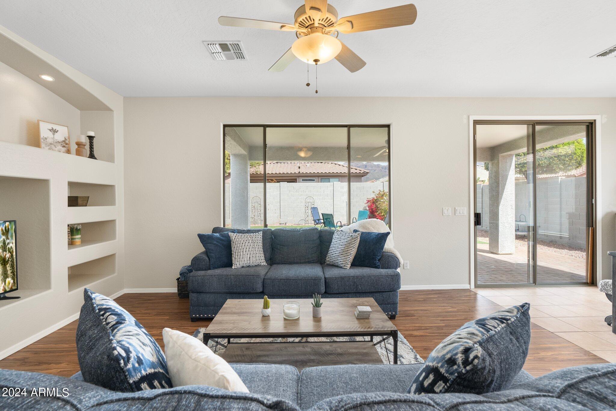 7640 E GLOBEMALLOW Lane