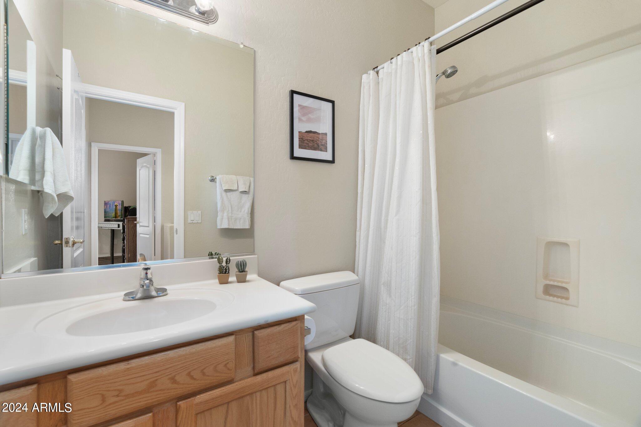 7640 E GLOBEMALLOW Lane