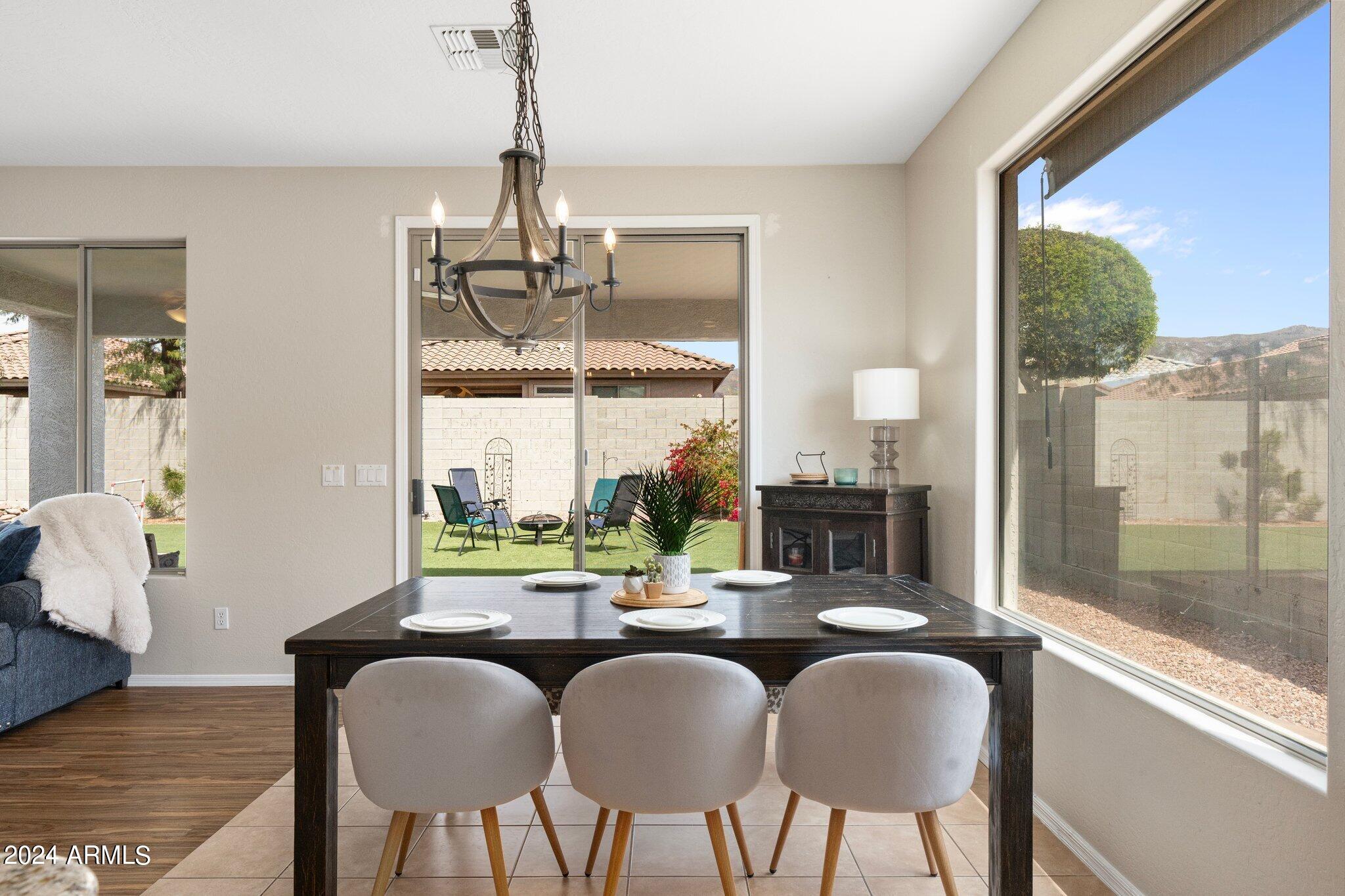 7640 E GLOBEMALLOW Lane