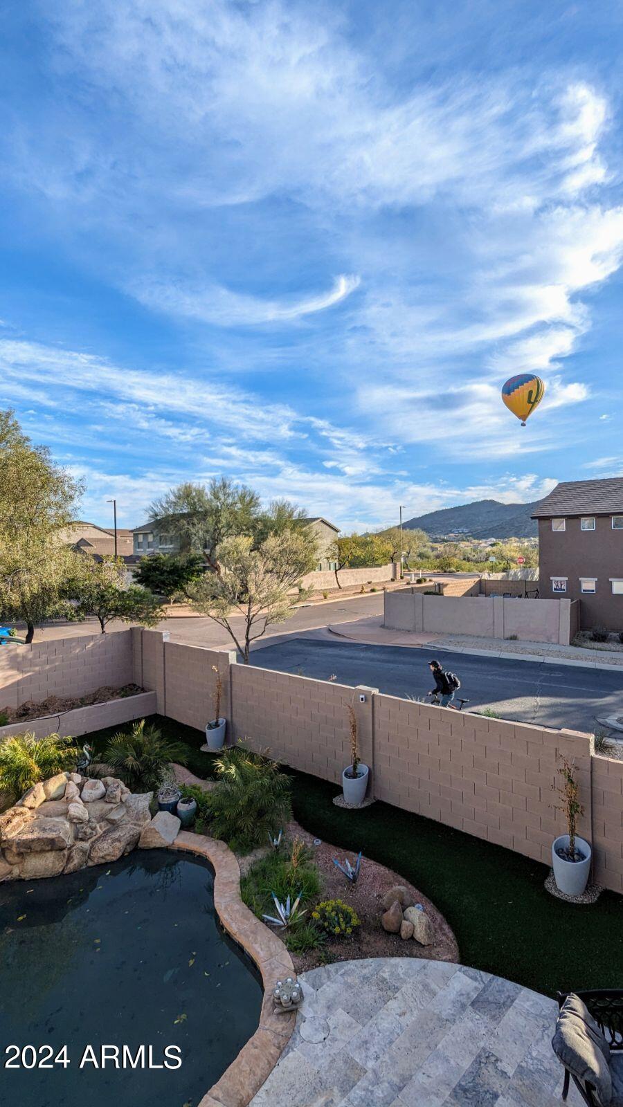 3004 W PERDIDO Way