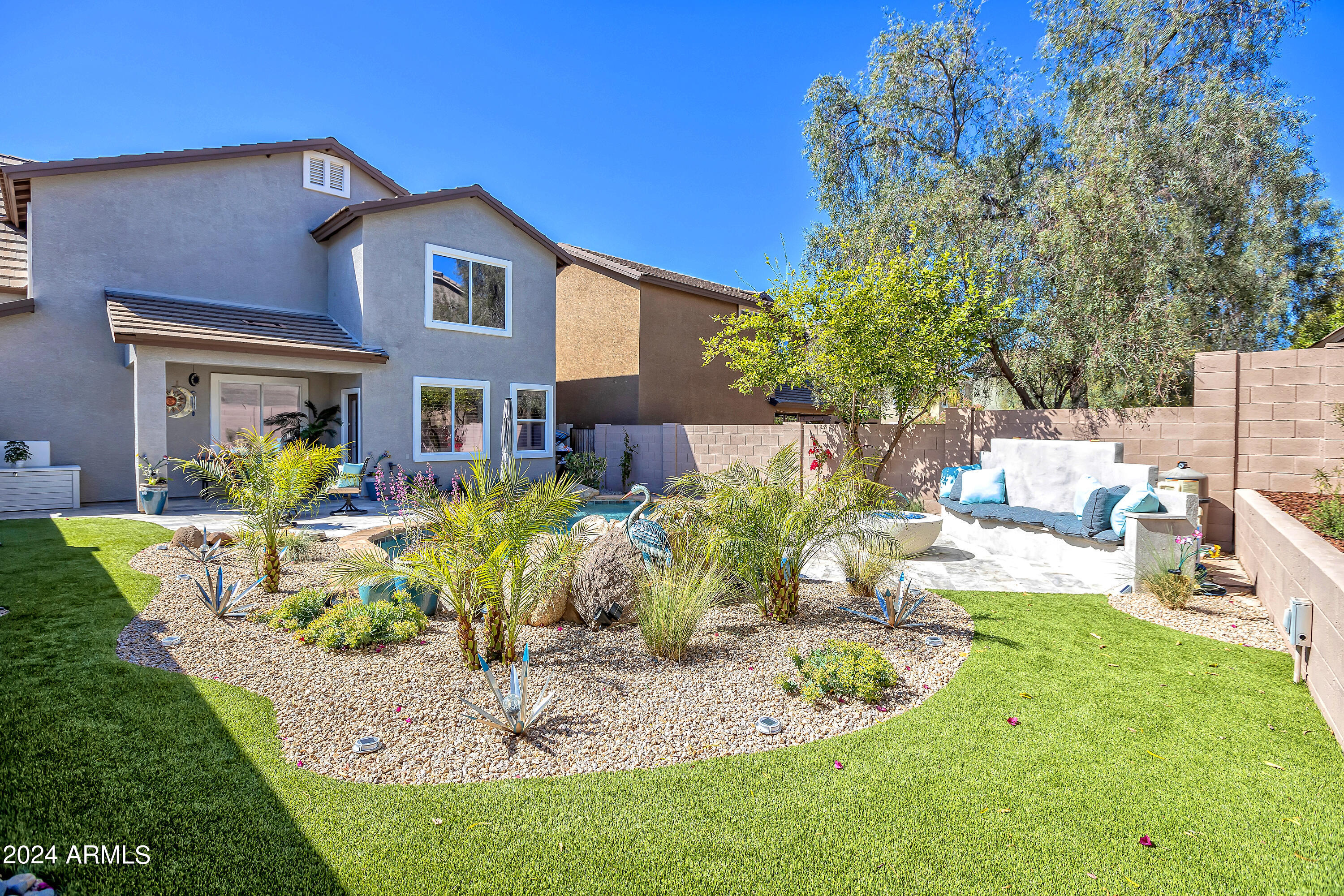 3004 W PERDIDO Way