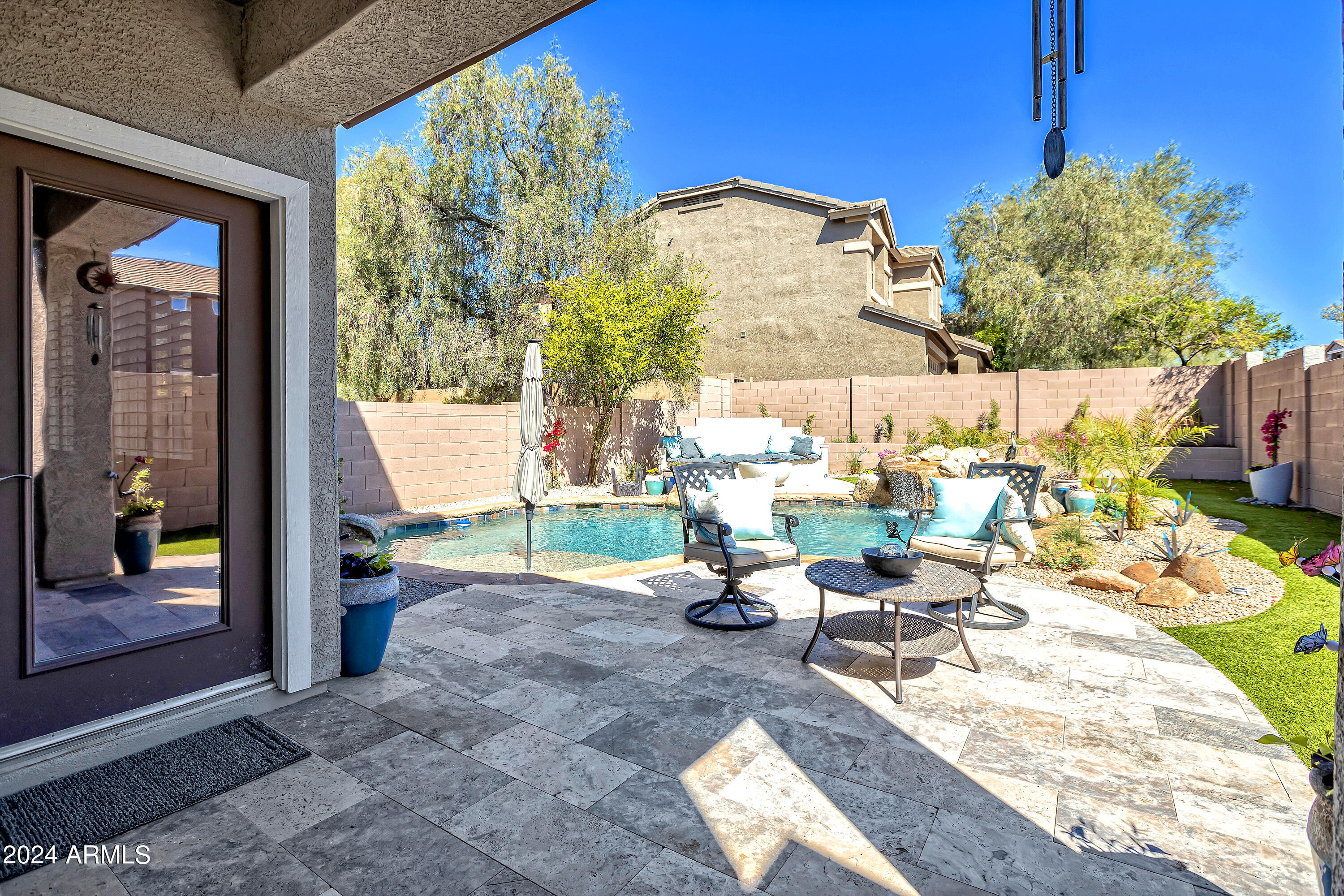 3004 W PERDIDO Way