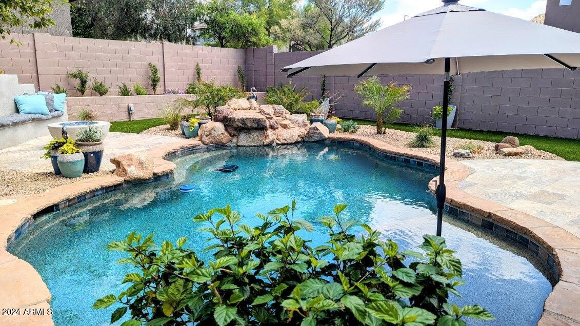 3004 W PERDIDO Way