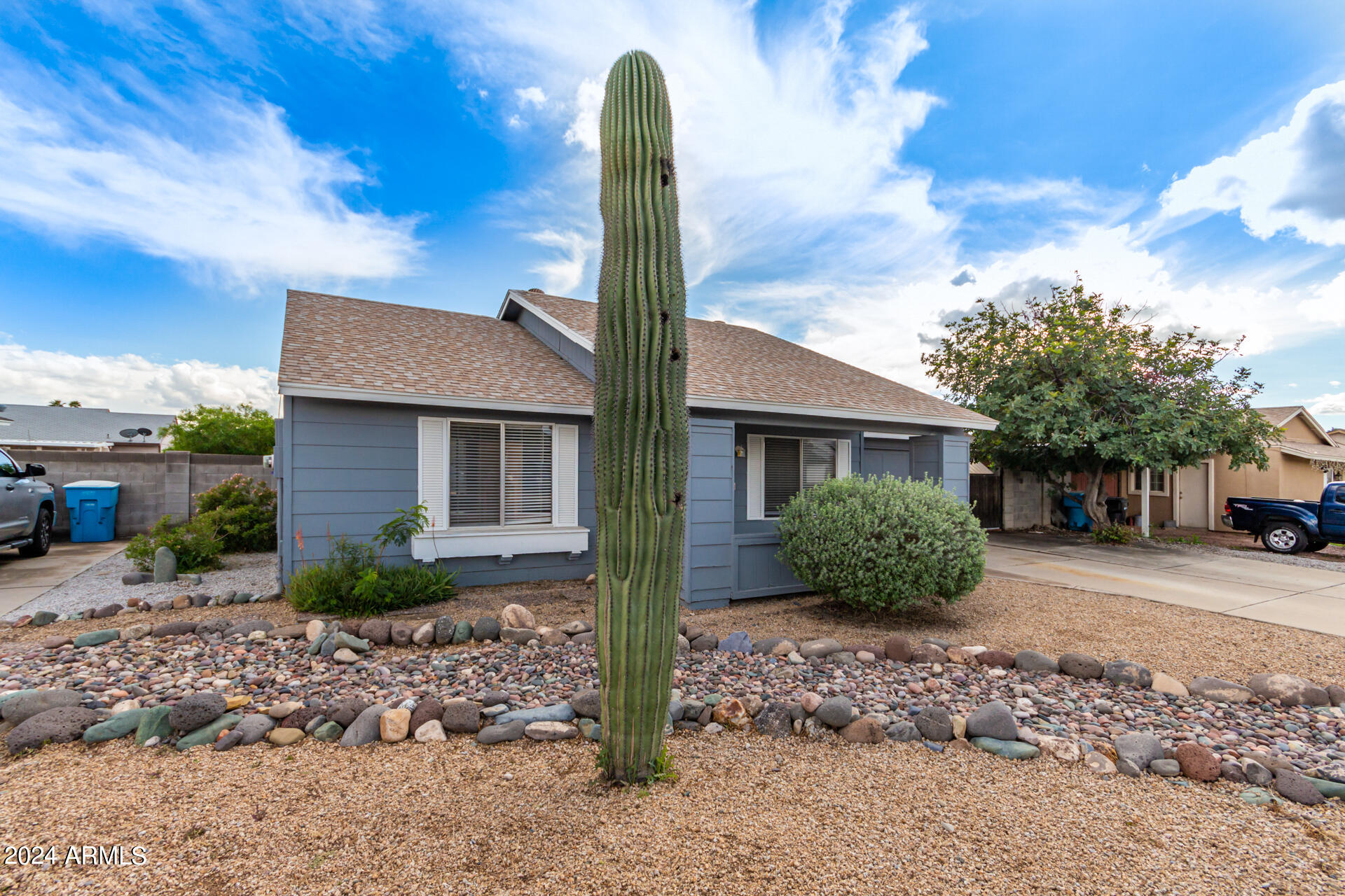 1311 W TONOPAH Drive