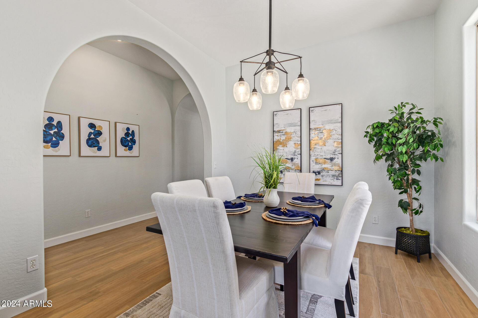 3010 W GLENHAVEN Drive