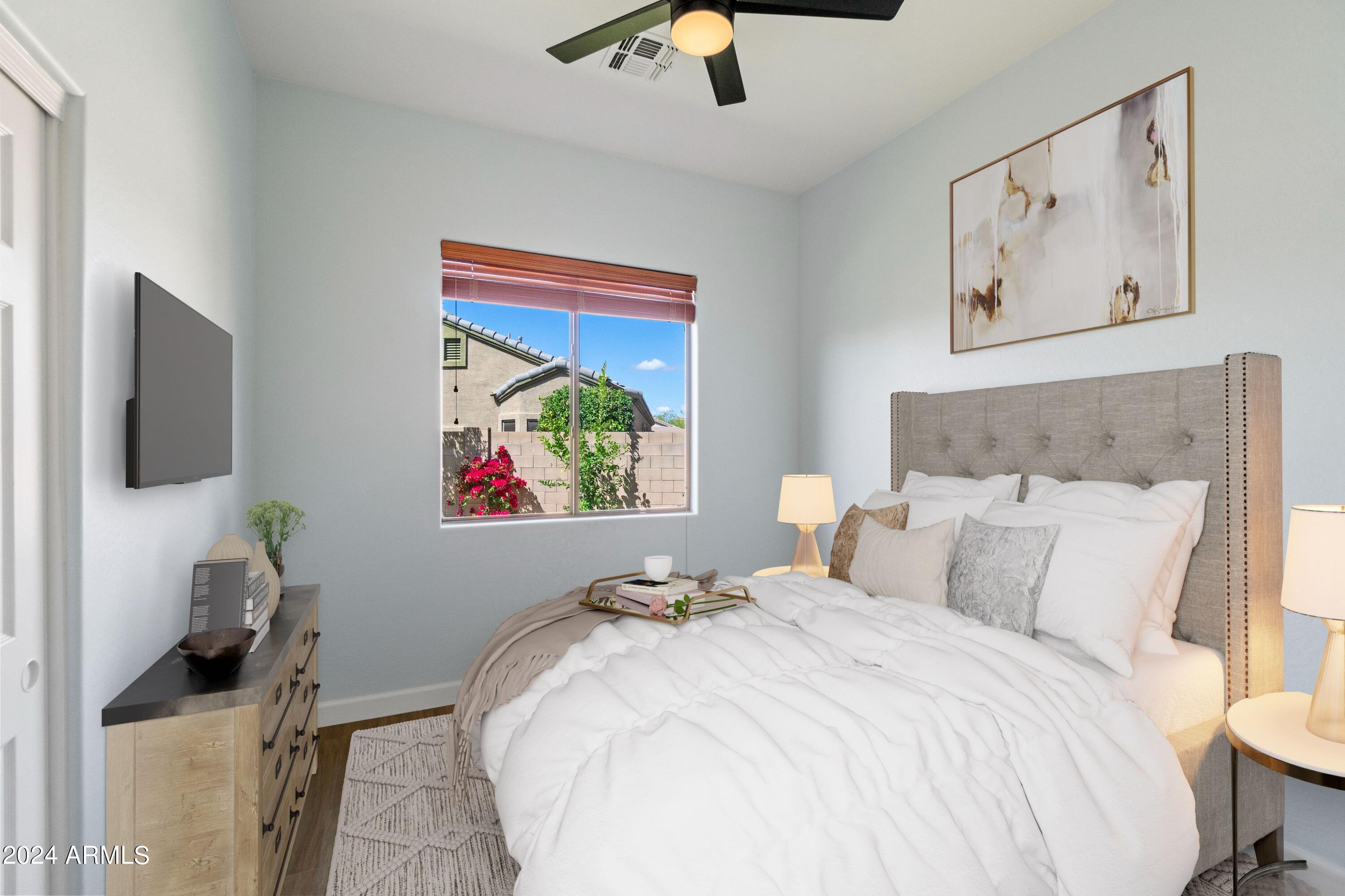 3010 W GLENHAVEN Drive