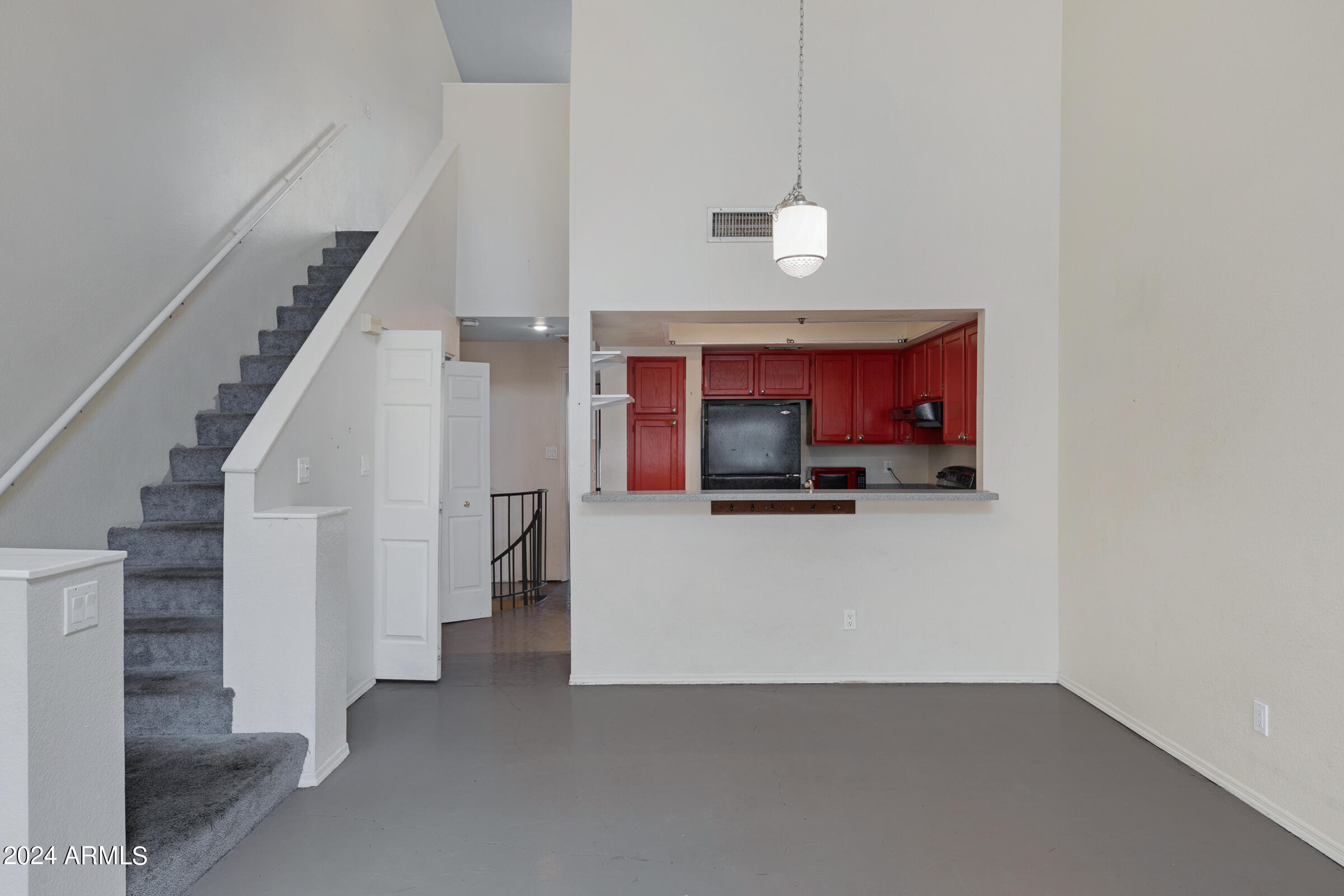 100 E FILLMORE Street # 209