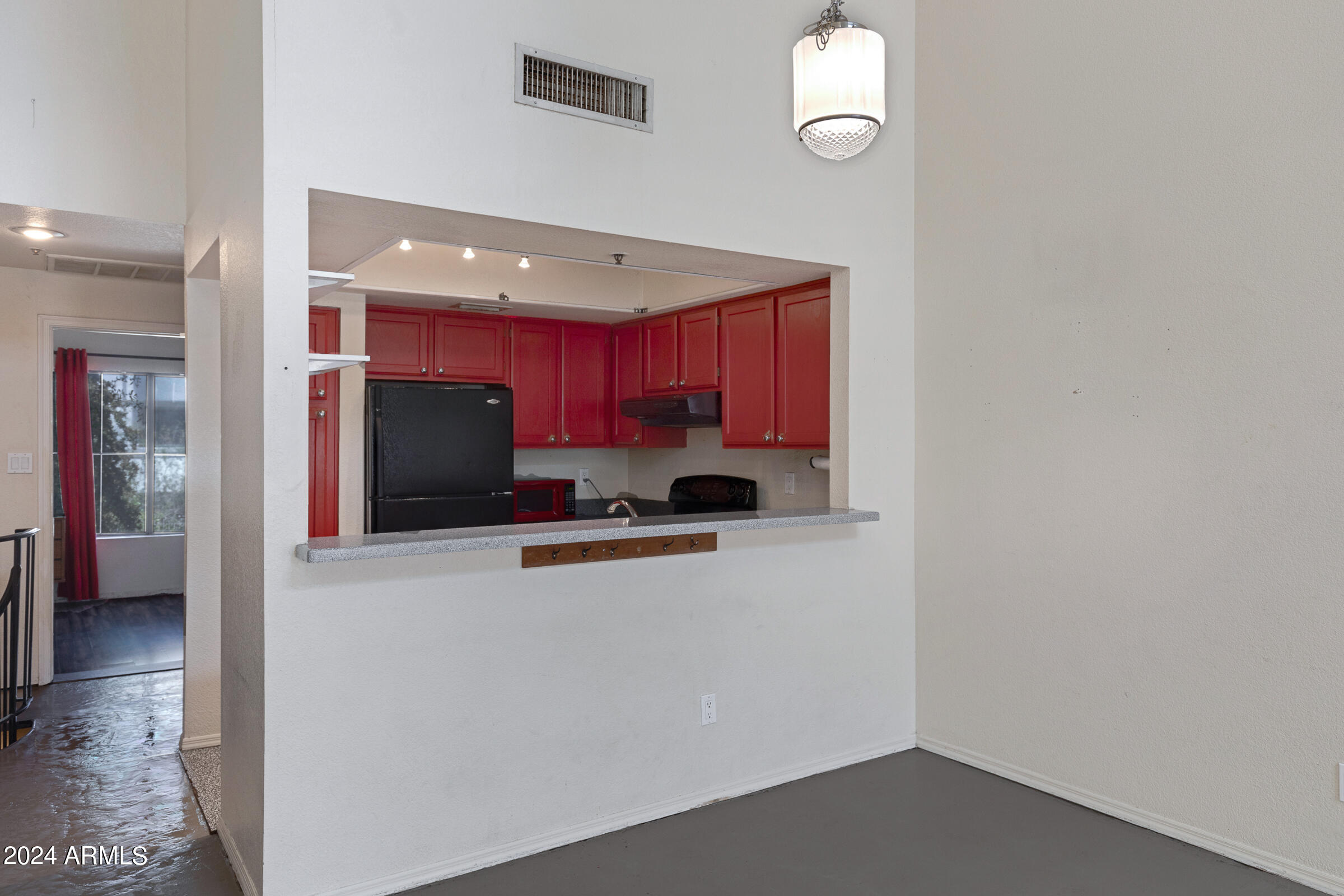 100 E FILLMORE Street # 209