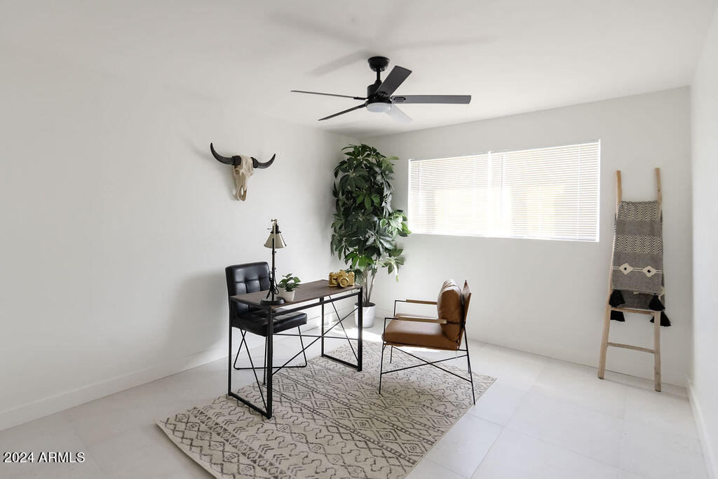 7834 E MORELAND Street