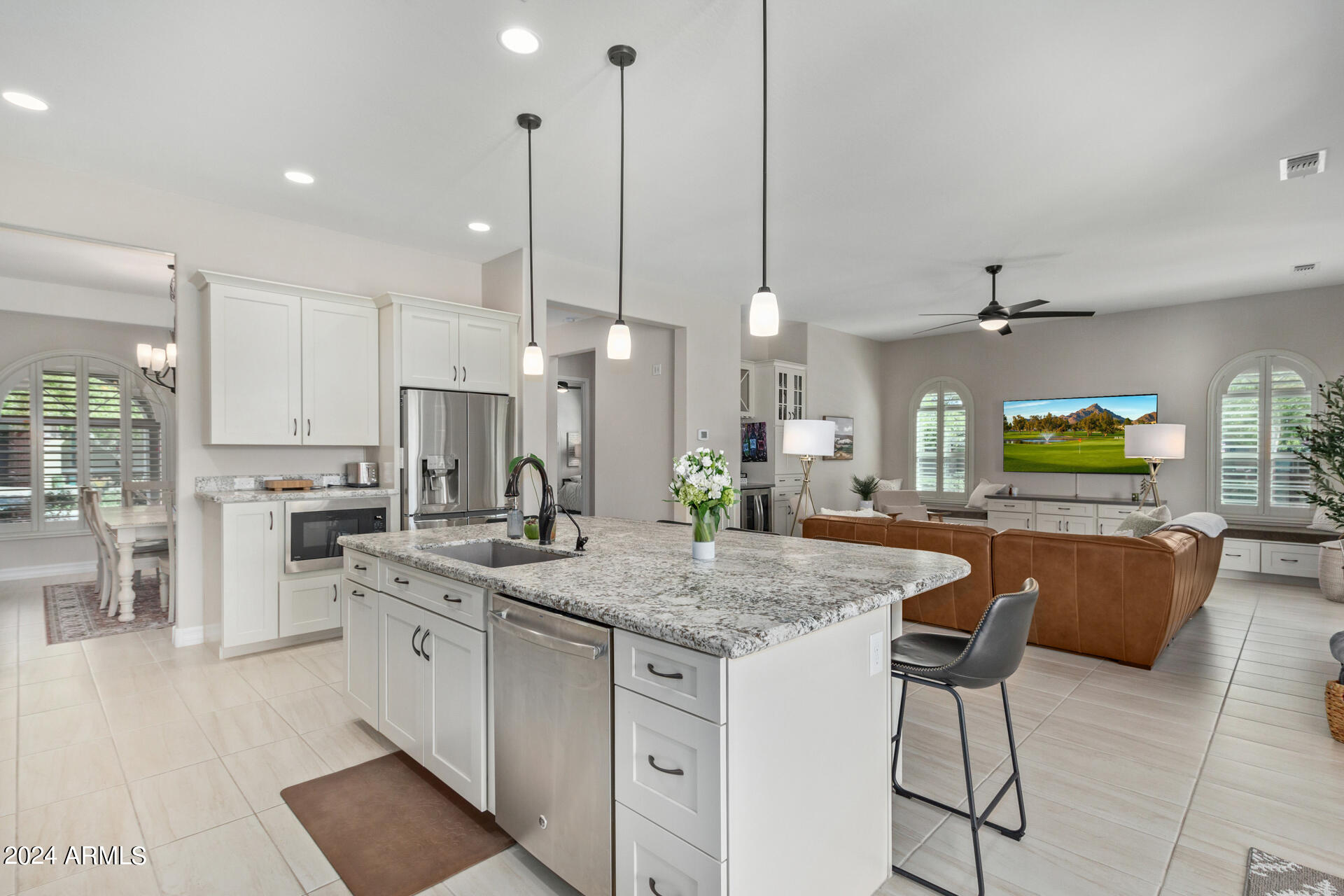 20945 W COLLEGE Drive