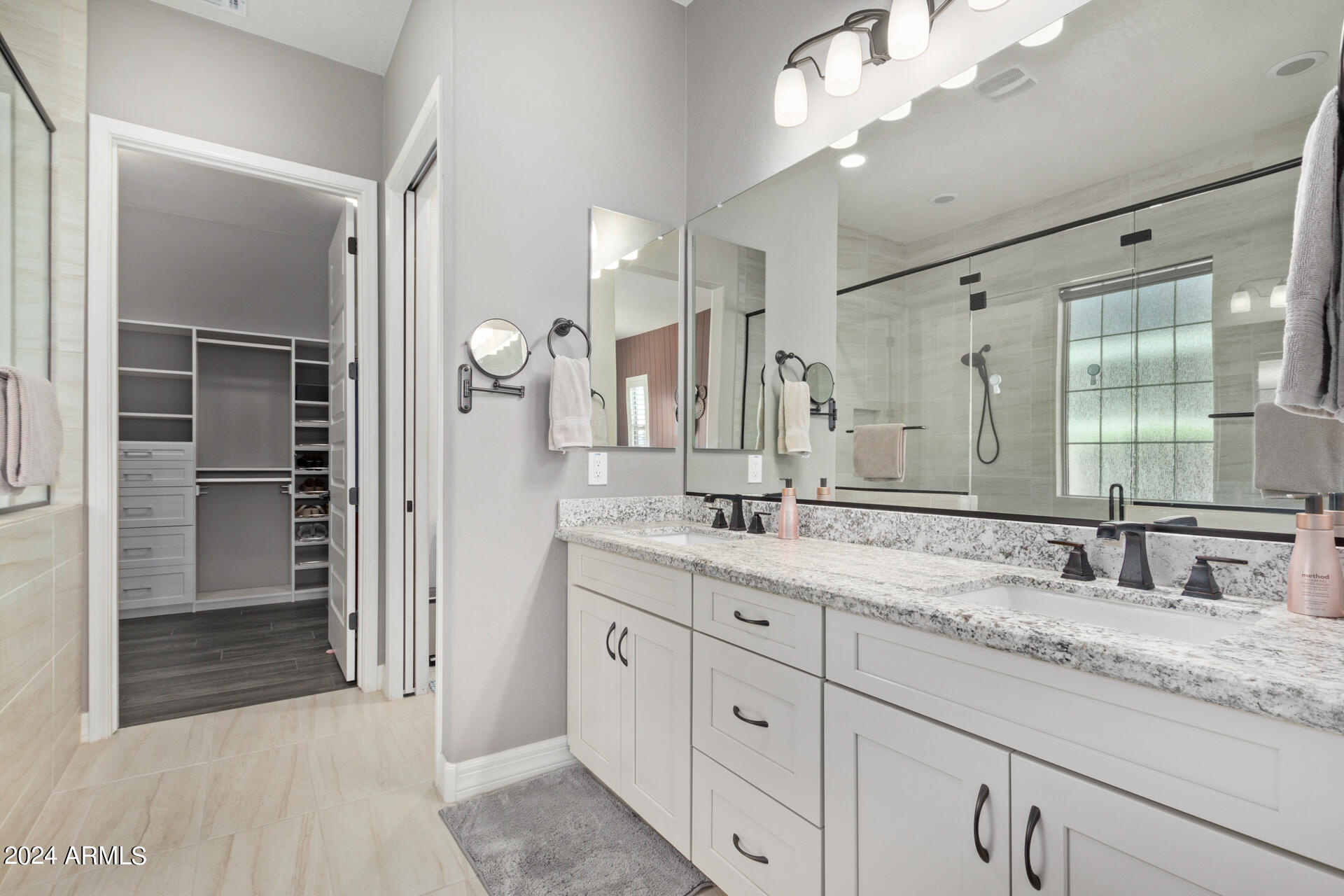 20945 W COLLEGE Drive