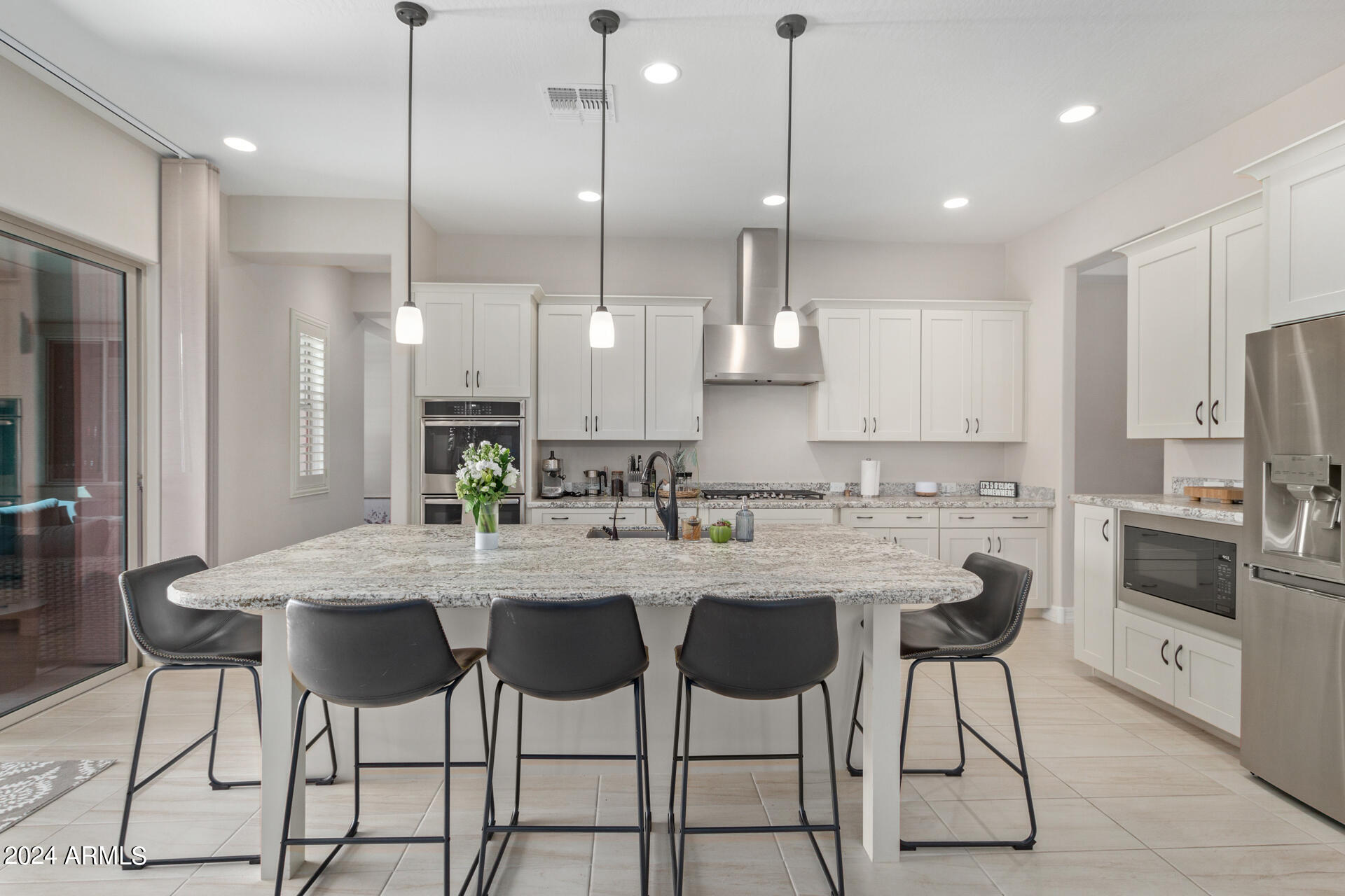 20945 W COLLEGE Drive