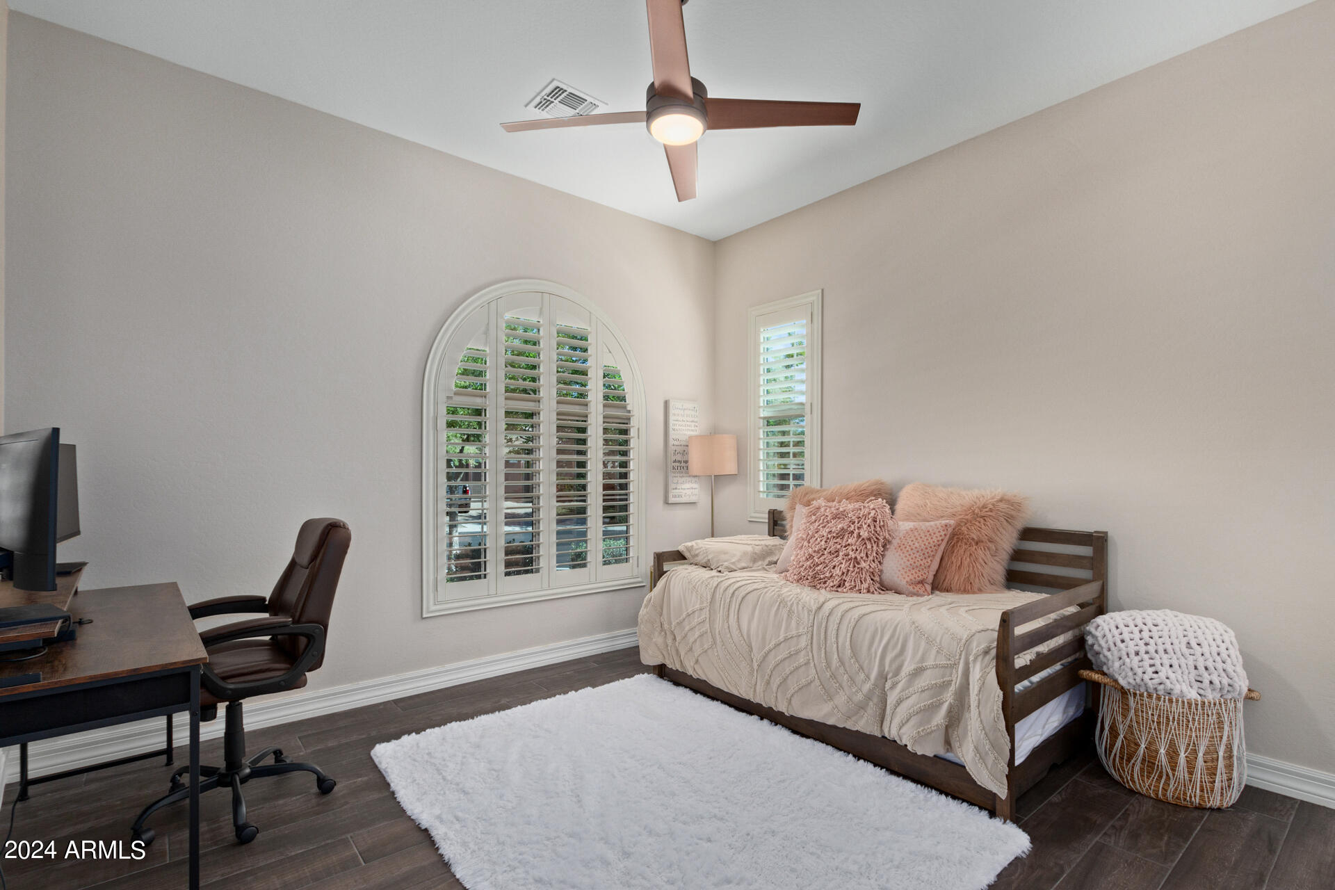 20945 W COLLEGE Drive