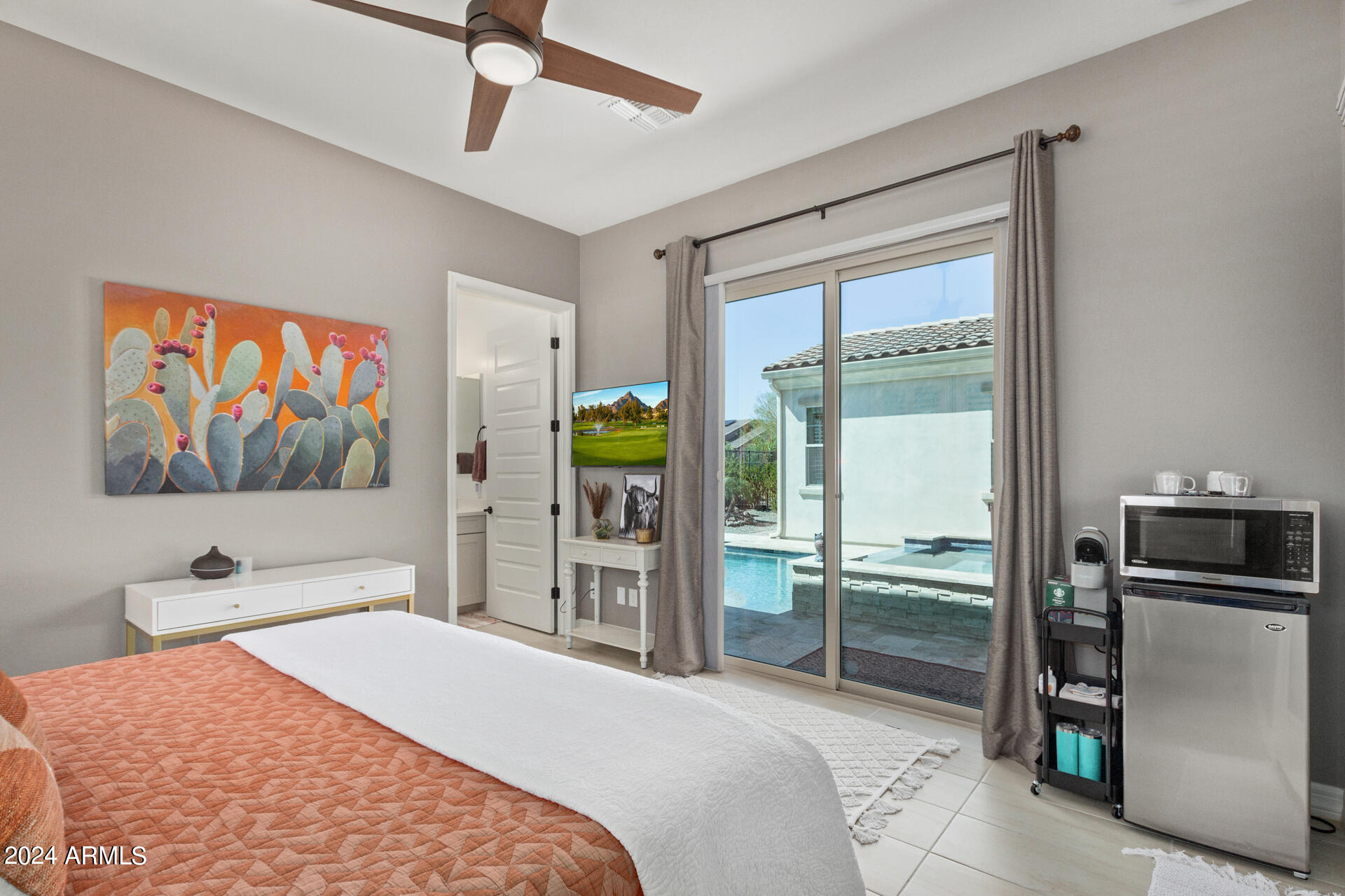 20945 W COLLEGE Drive