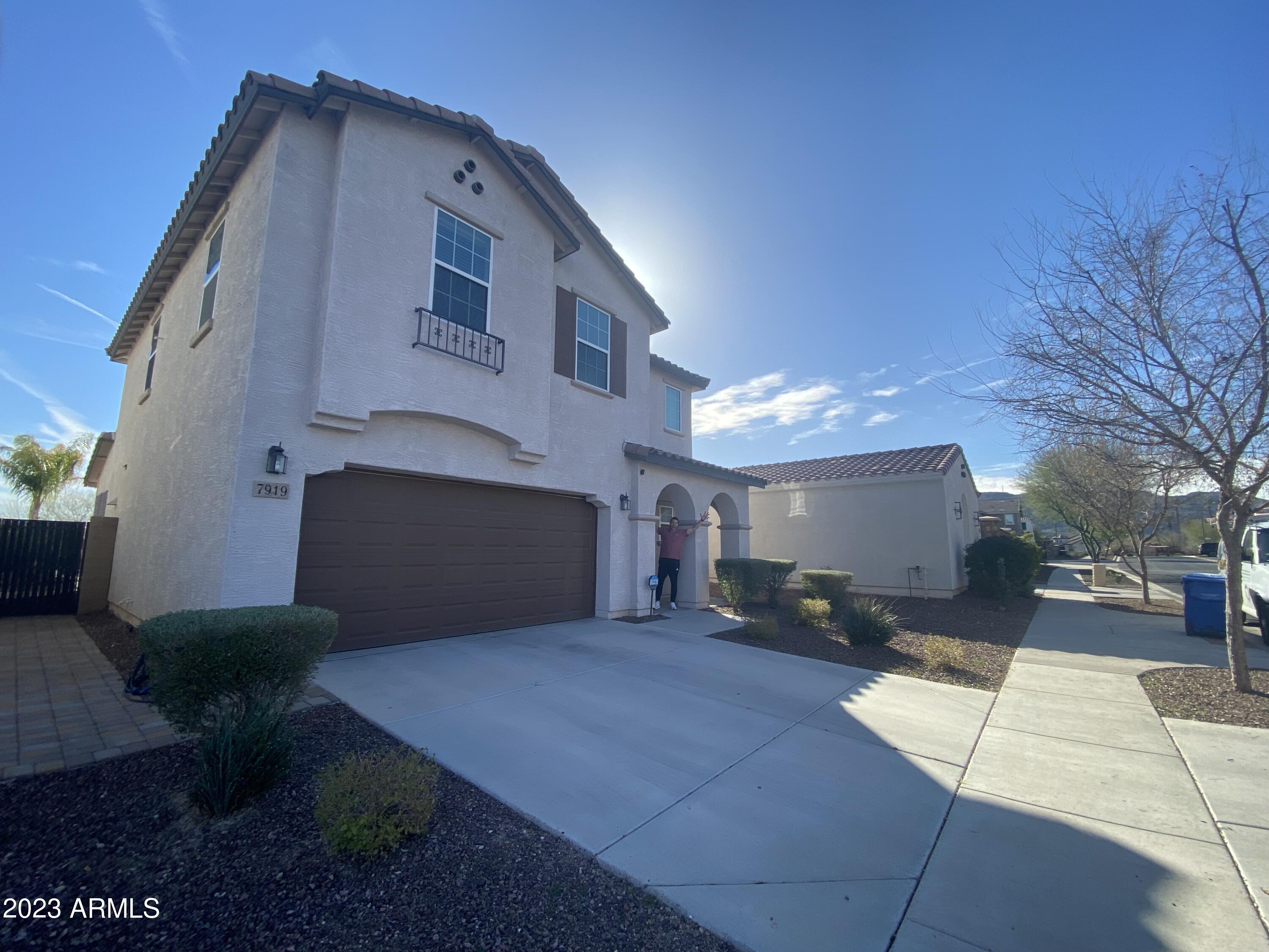 7919 S 8TH Way