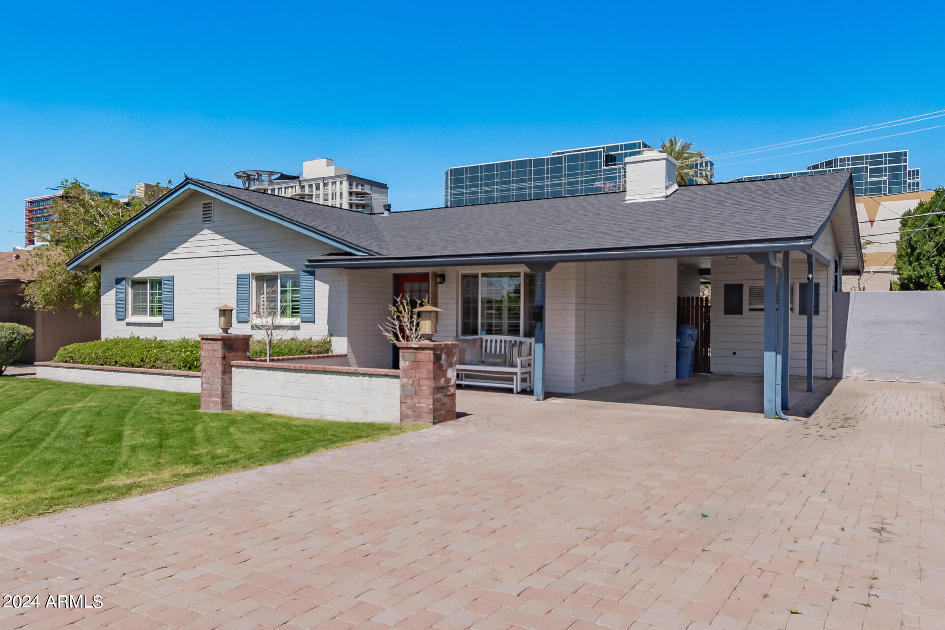 2452 E ELM Street