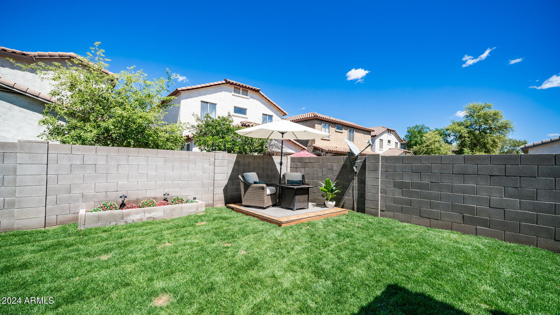 3634 E Sundance Avenue