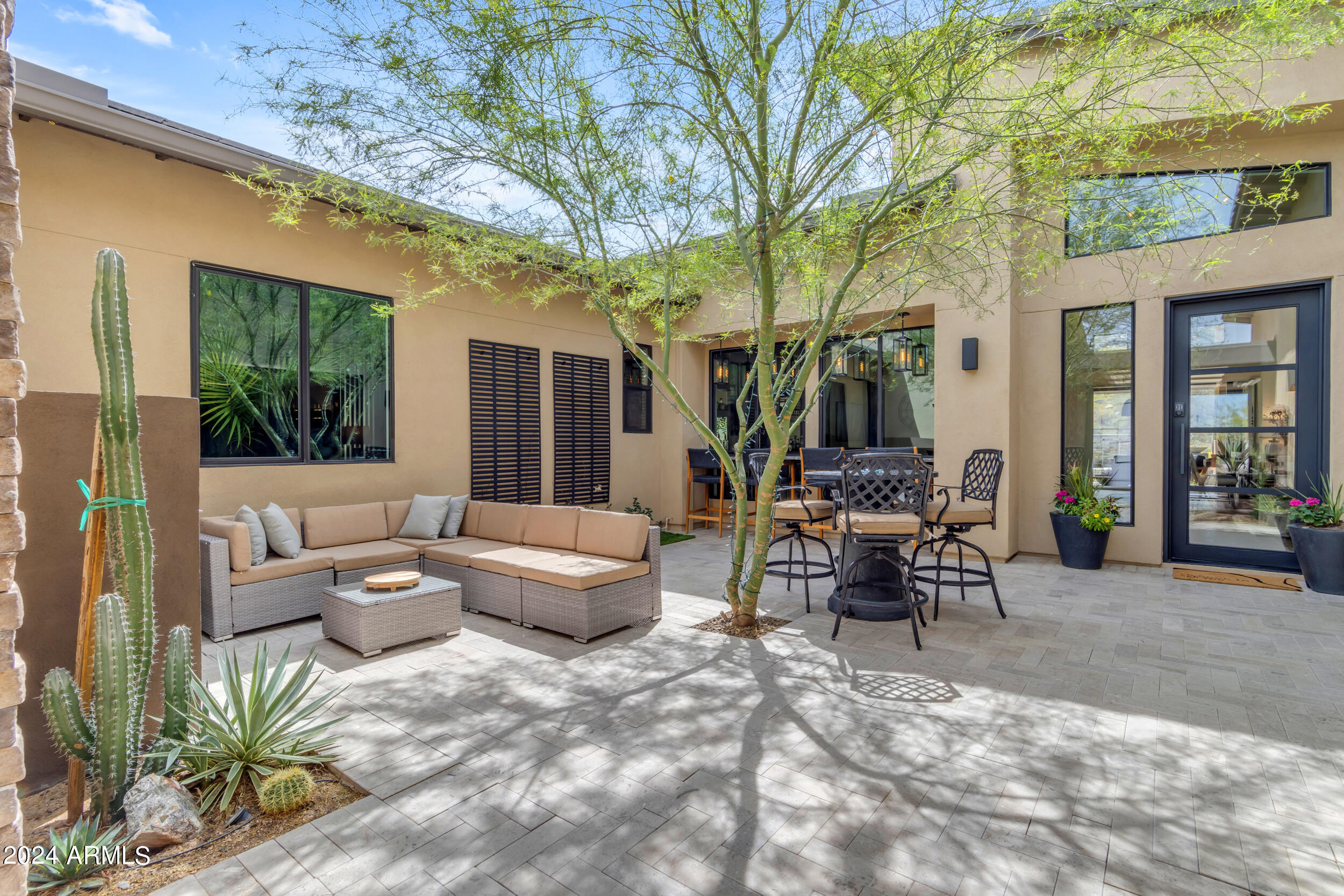1319 E PIEDMONT Road