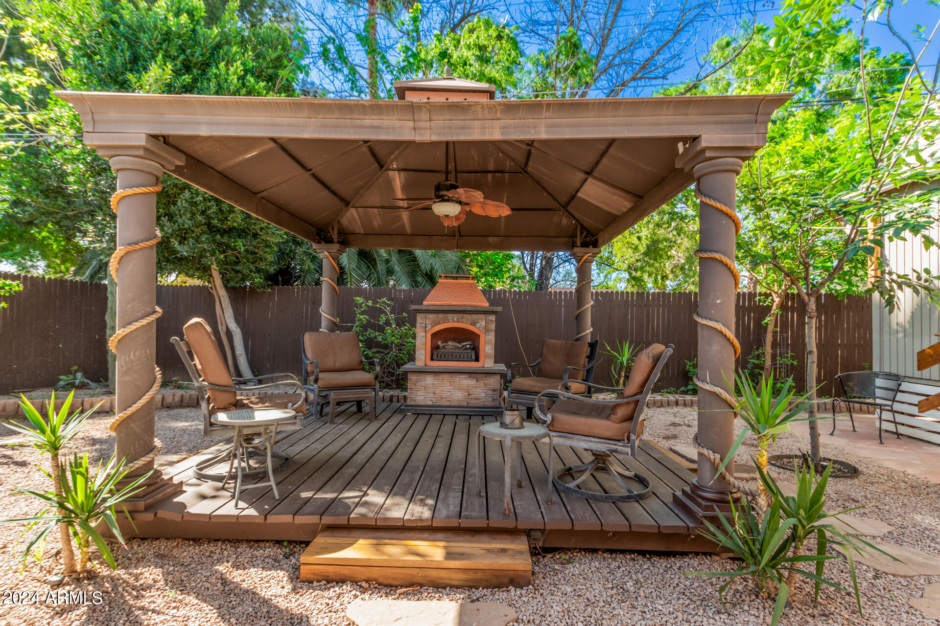 1301 E HIGHLAND Avenue