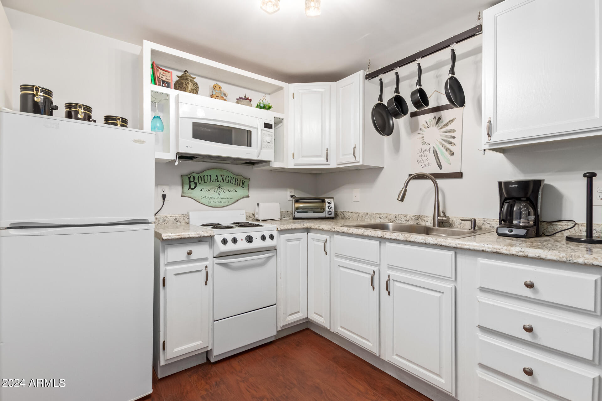 1301 E HIGHLAND Avenue