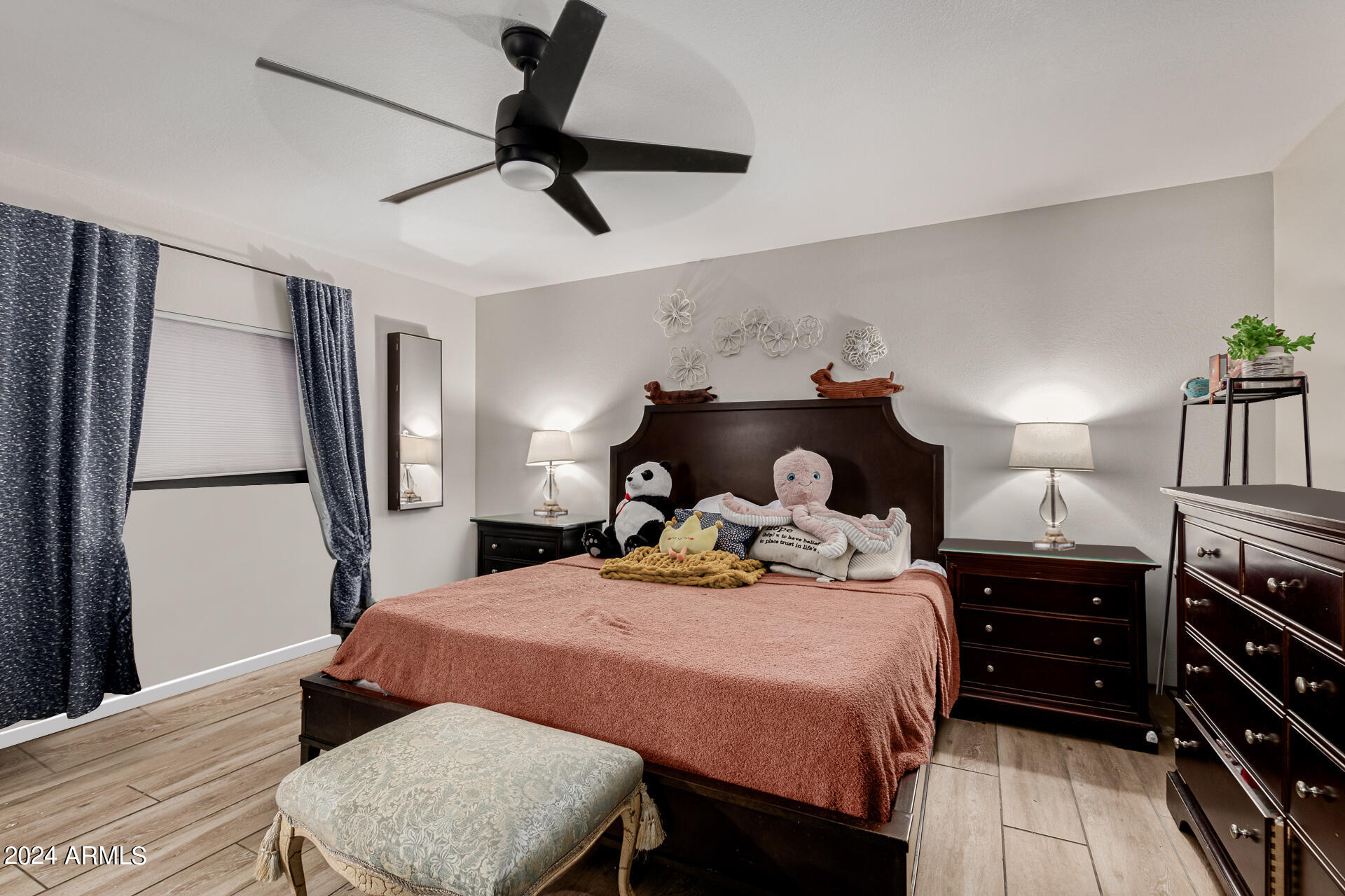 7819 E CORONADO Road