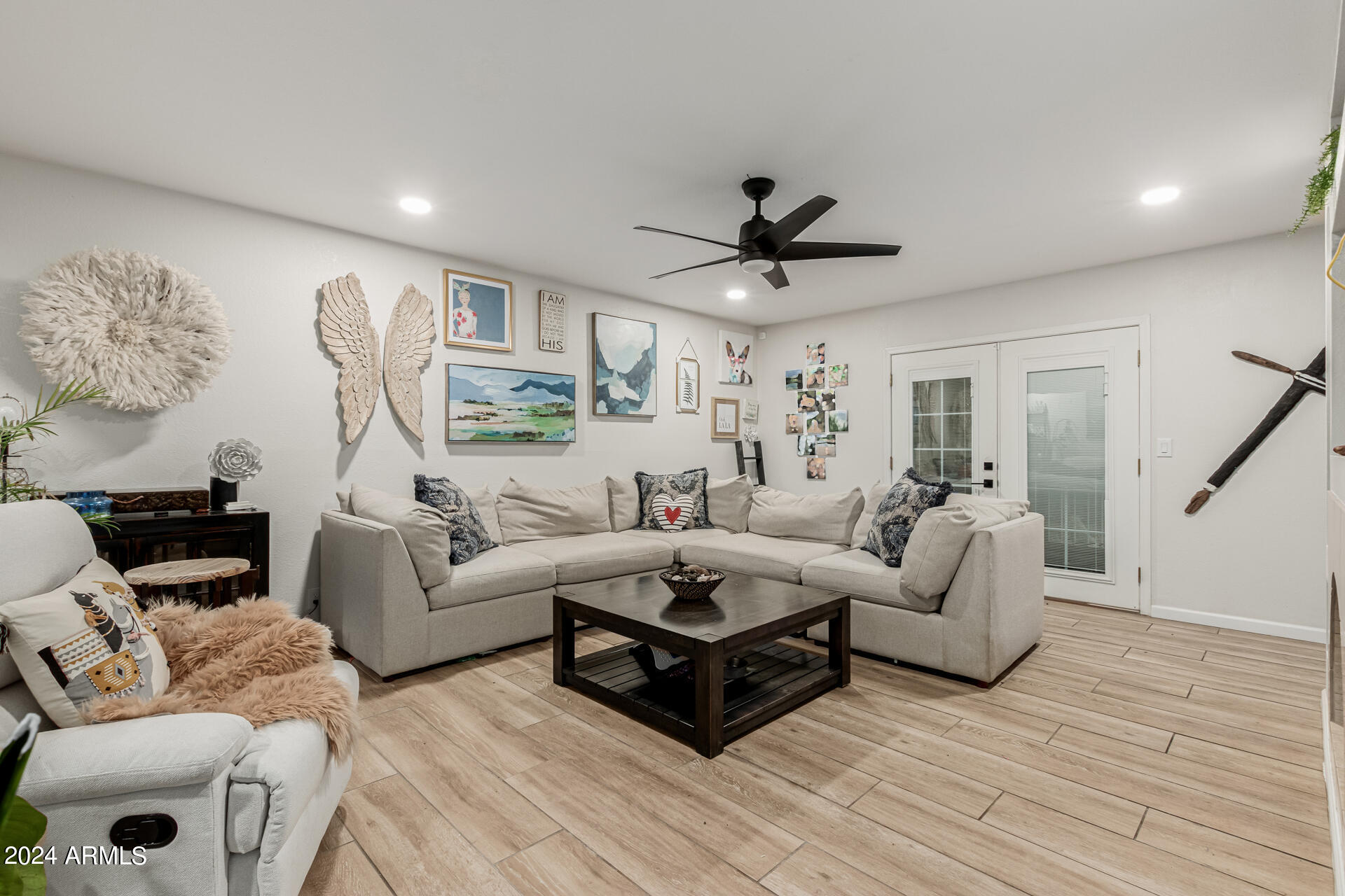 7819 E CORONADO Road