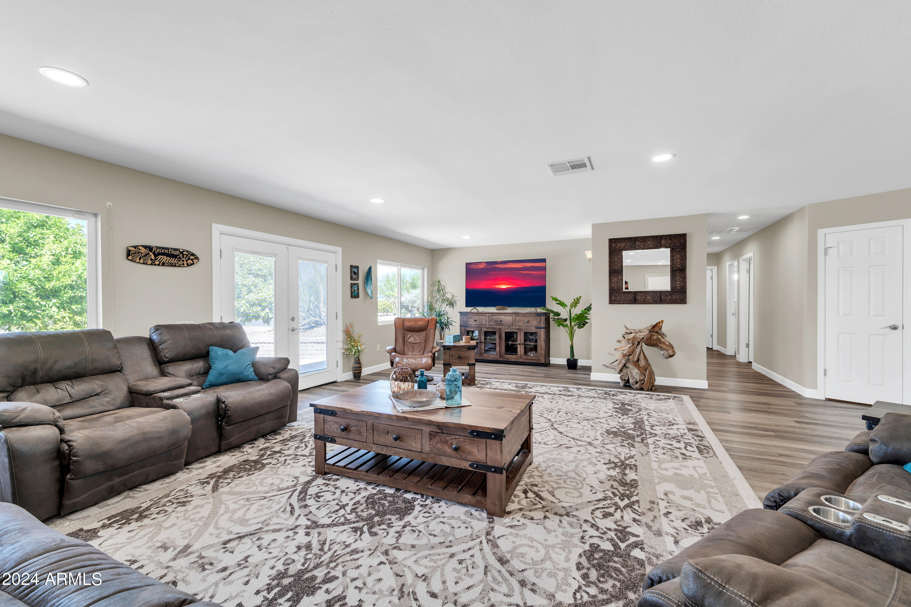 13202 W BEECHWOOD Drive