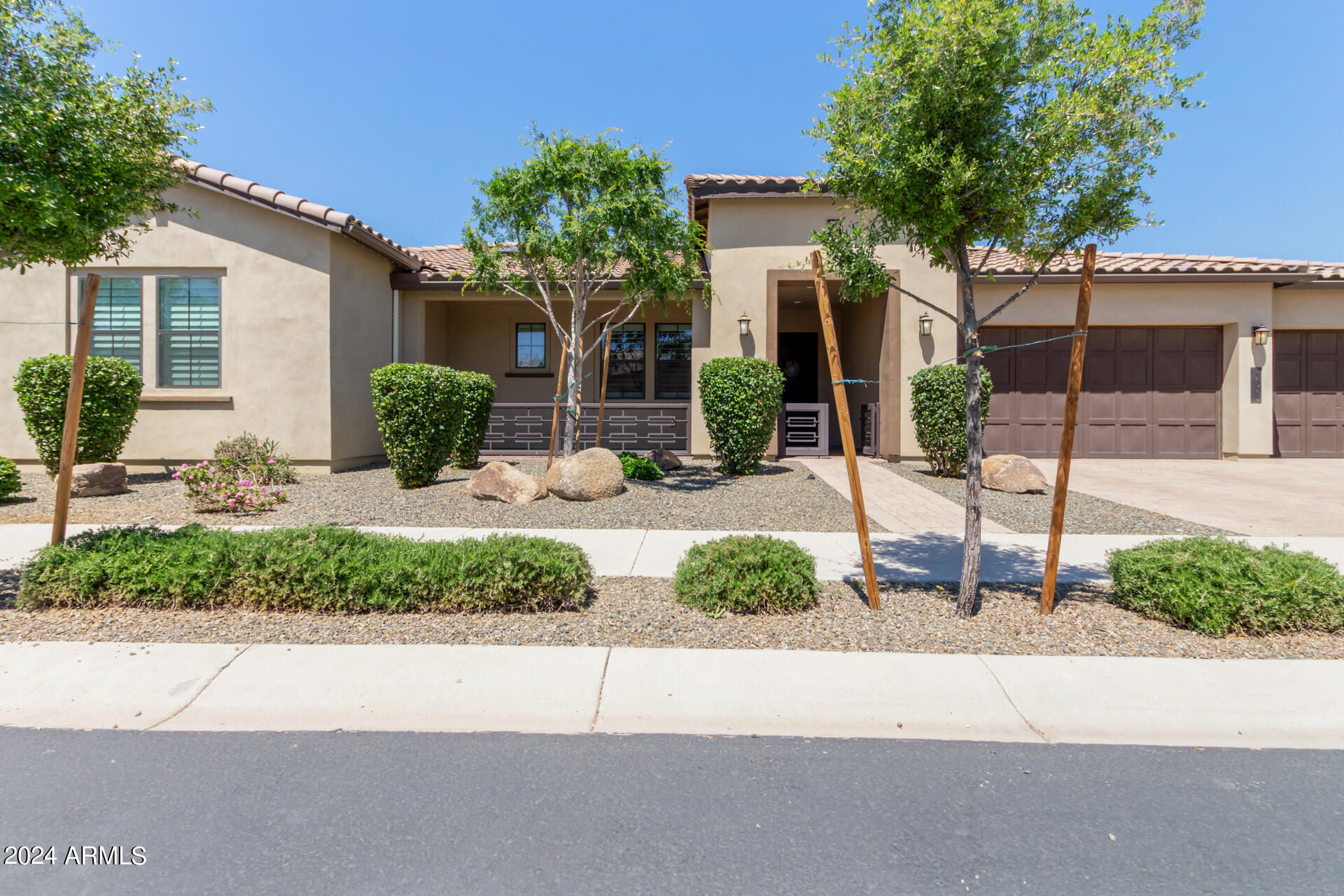 21026 E LARK Drive