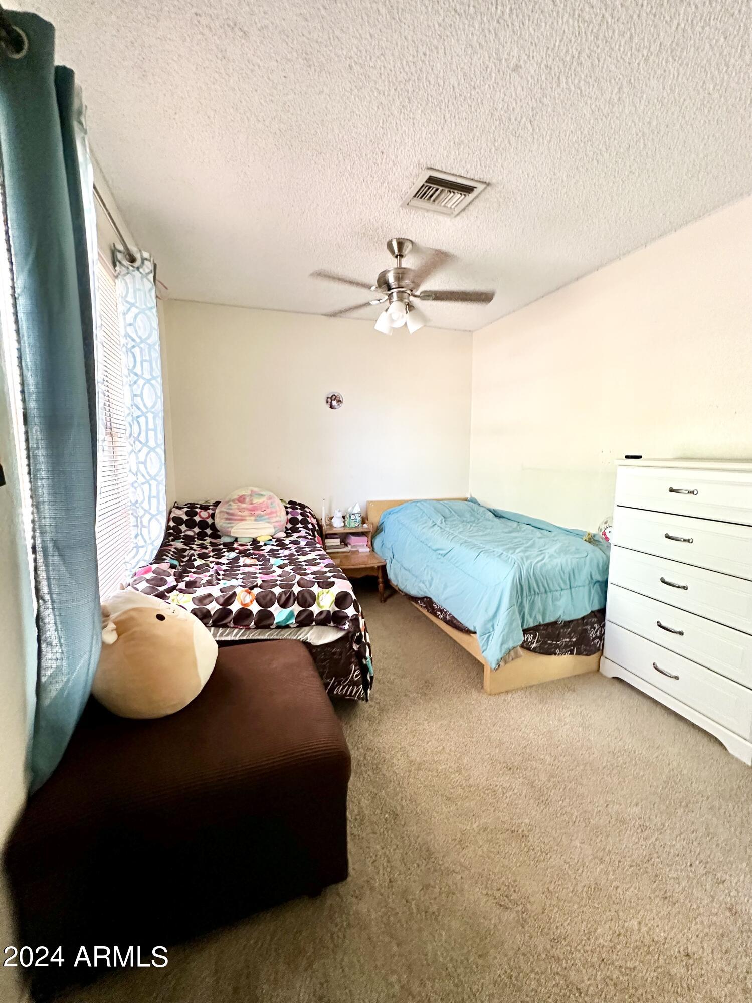 8937 W CINNABAR Avenue