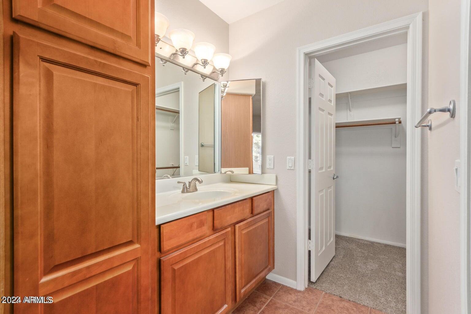 7008 E GOLD DUST Avenue # 101